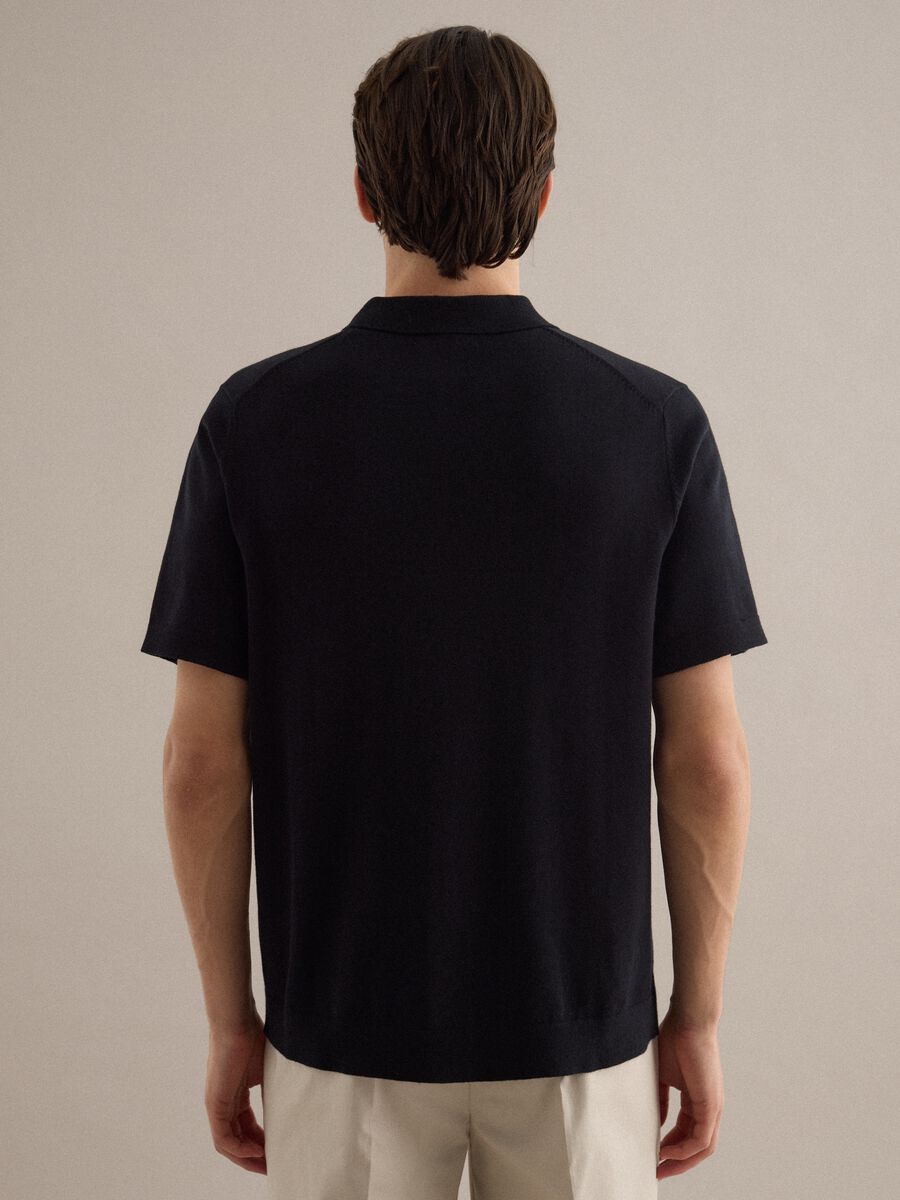 Short-sleeved pure cotton black polo regular fit with zip_2