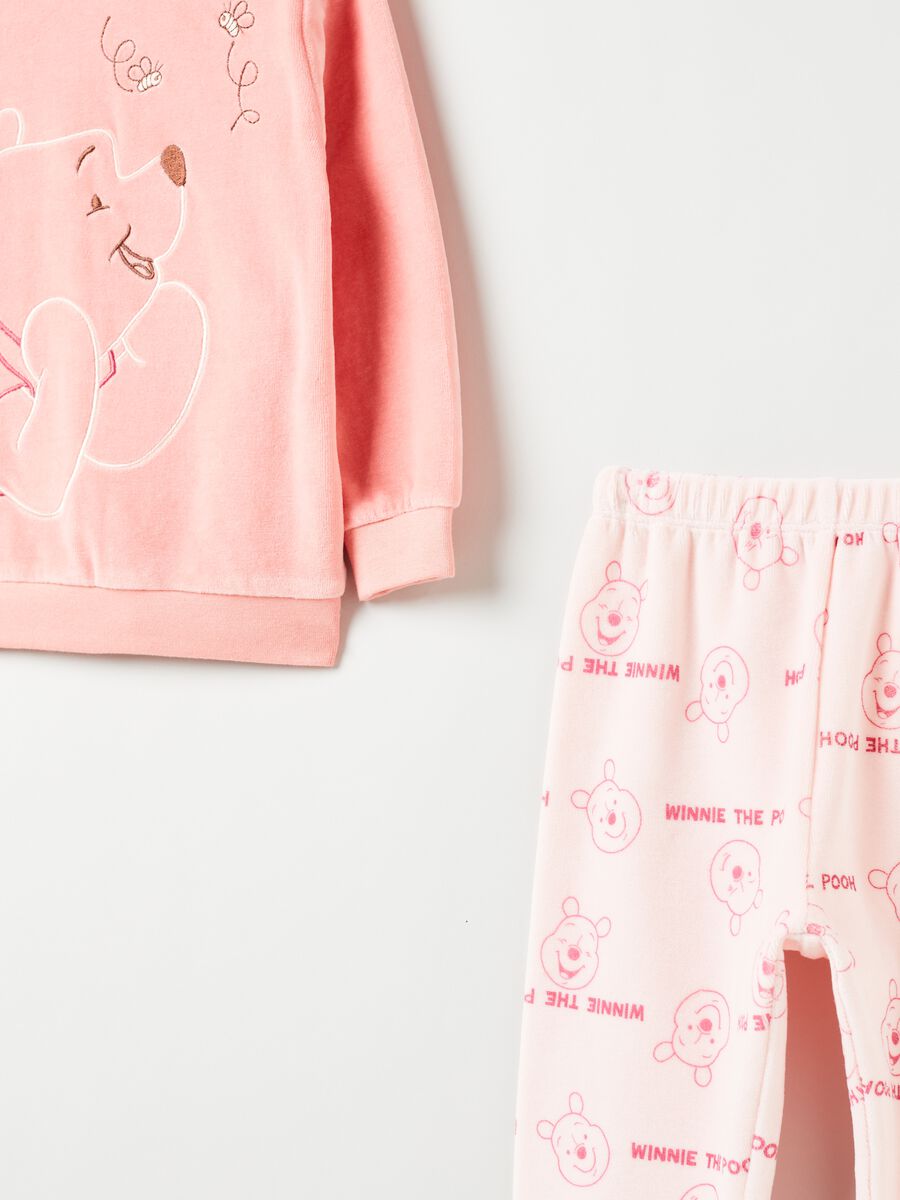 Velour pyjamas with Winnie the Pooh embroidery_2