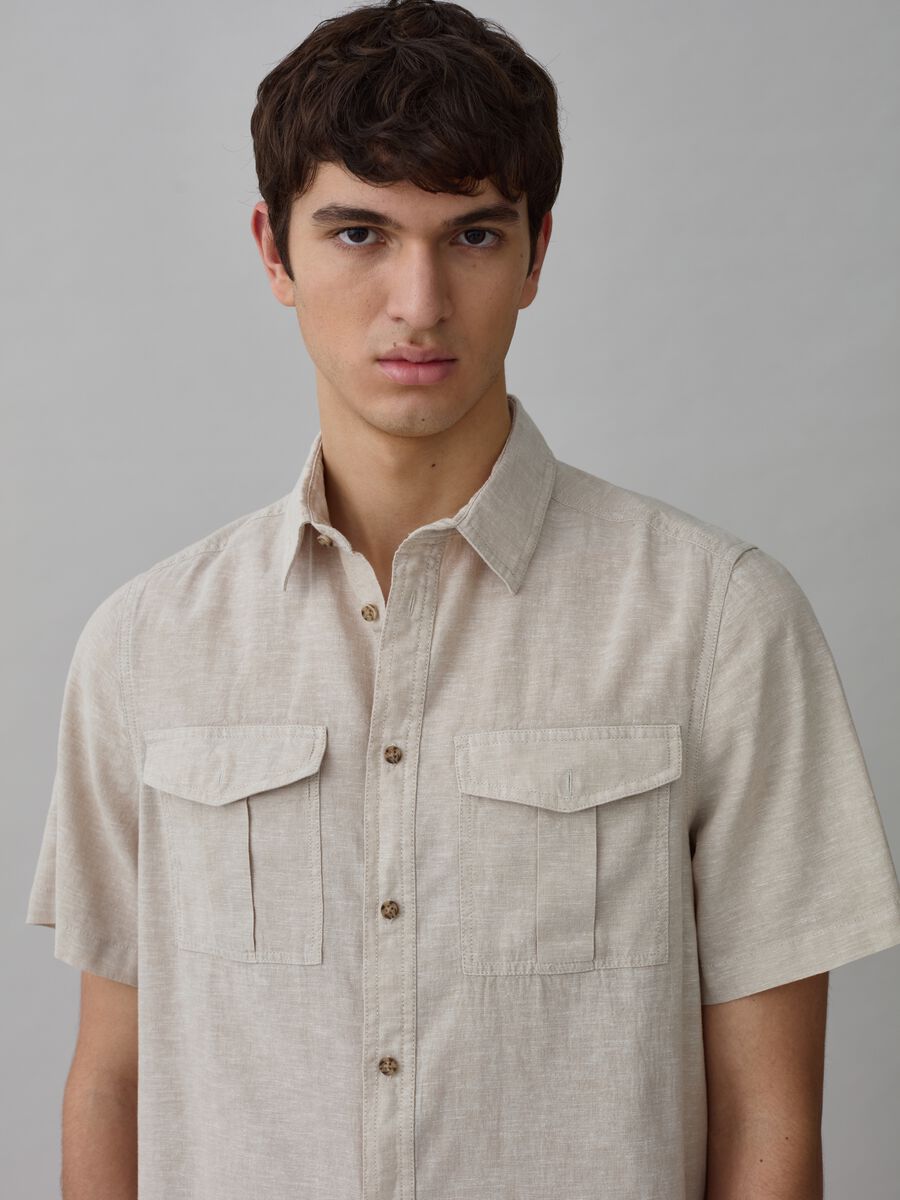 Linen and cotton short-sleeved shirt_0