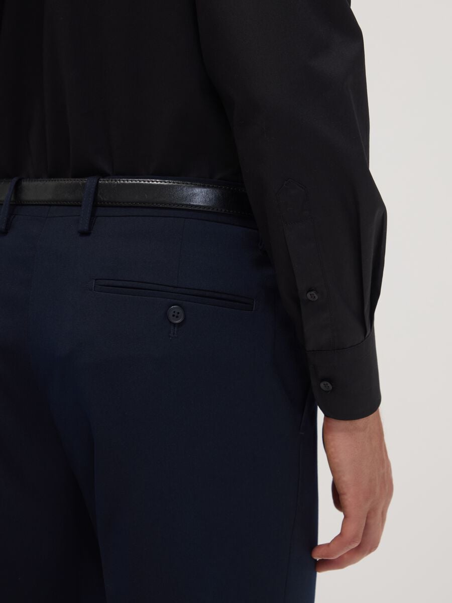 Camicia nera slim fit con colletto classico easy iron_2