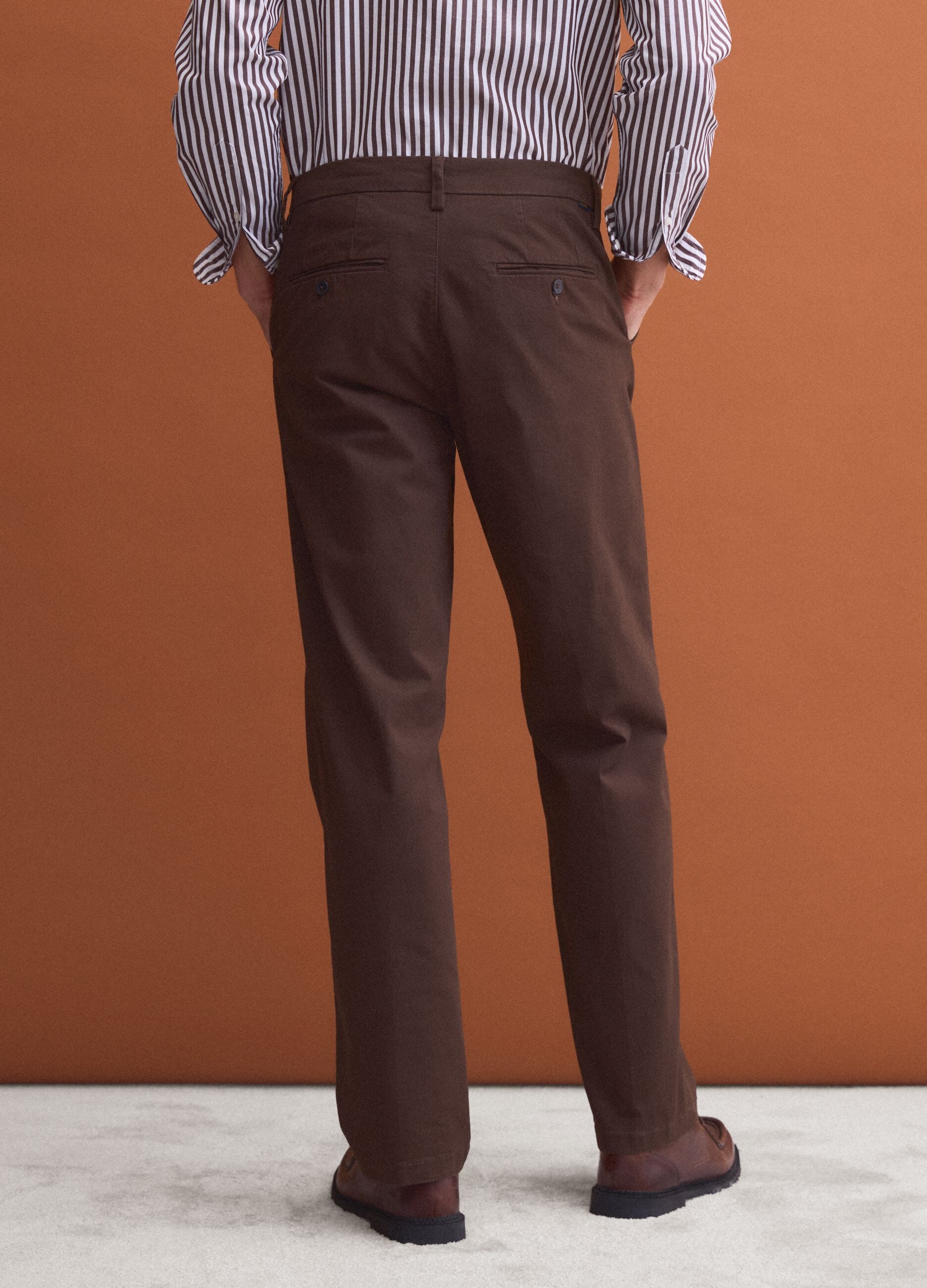 Brown regular-fit stretch cotton twill chino trousers