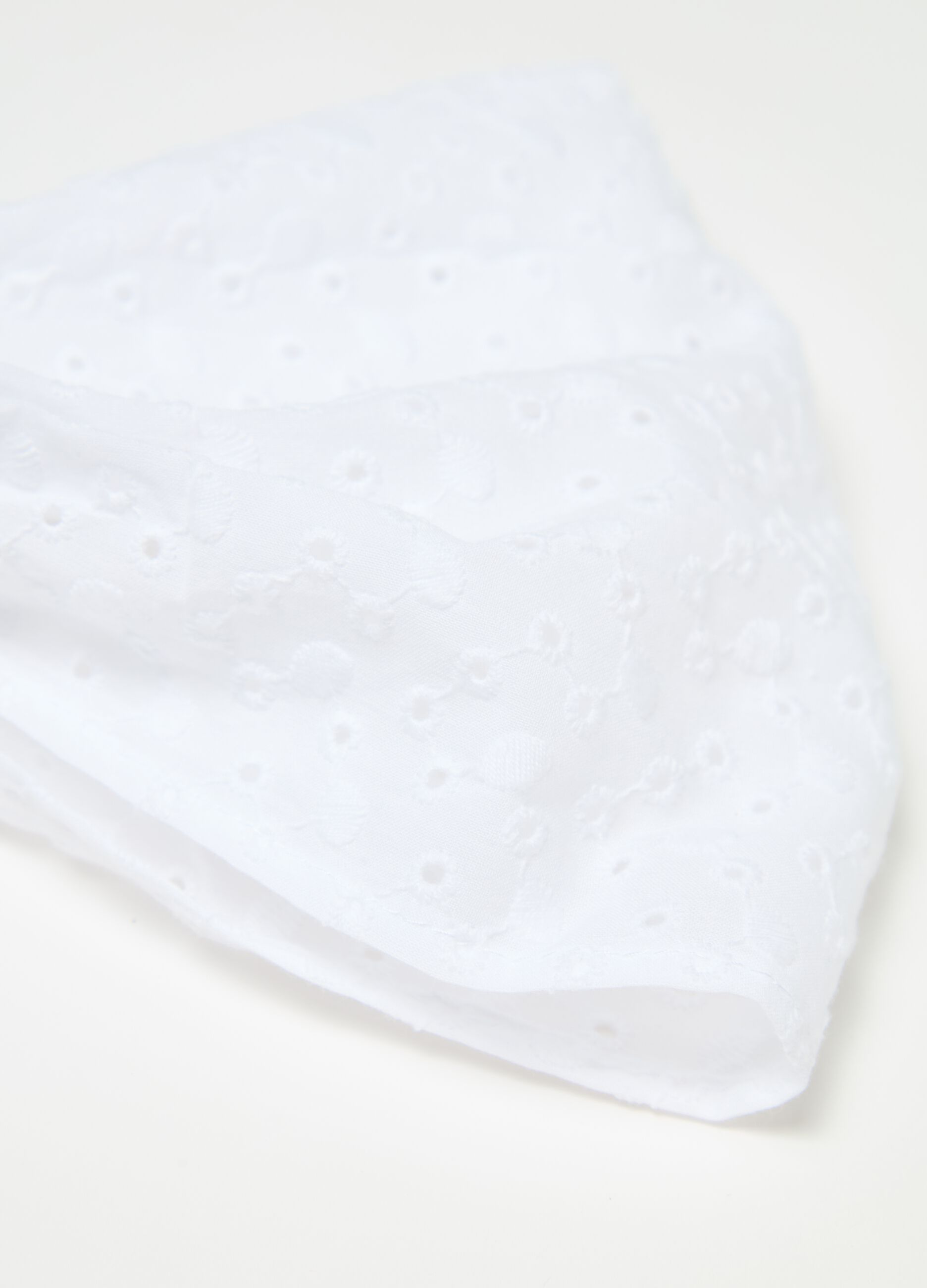 Bandana in broderie anglaise cotton