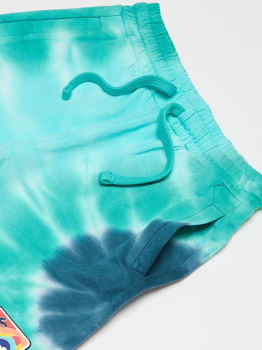 Tie-dye Bermuda shorts in fleece with drawstring_2