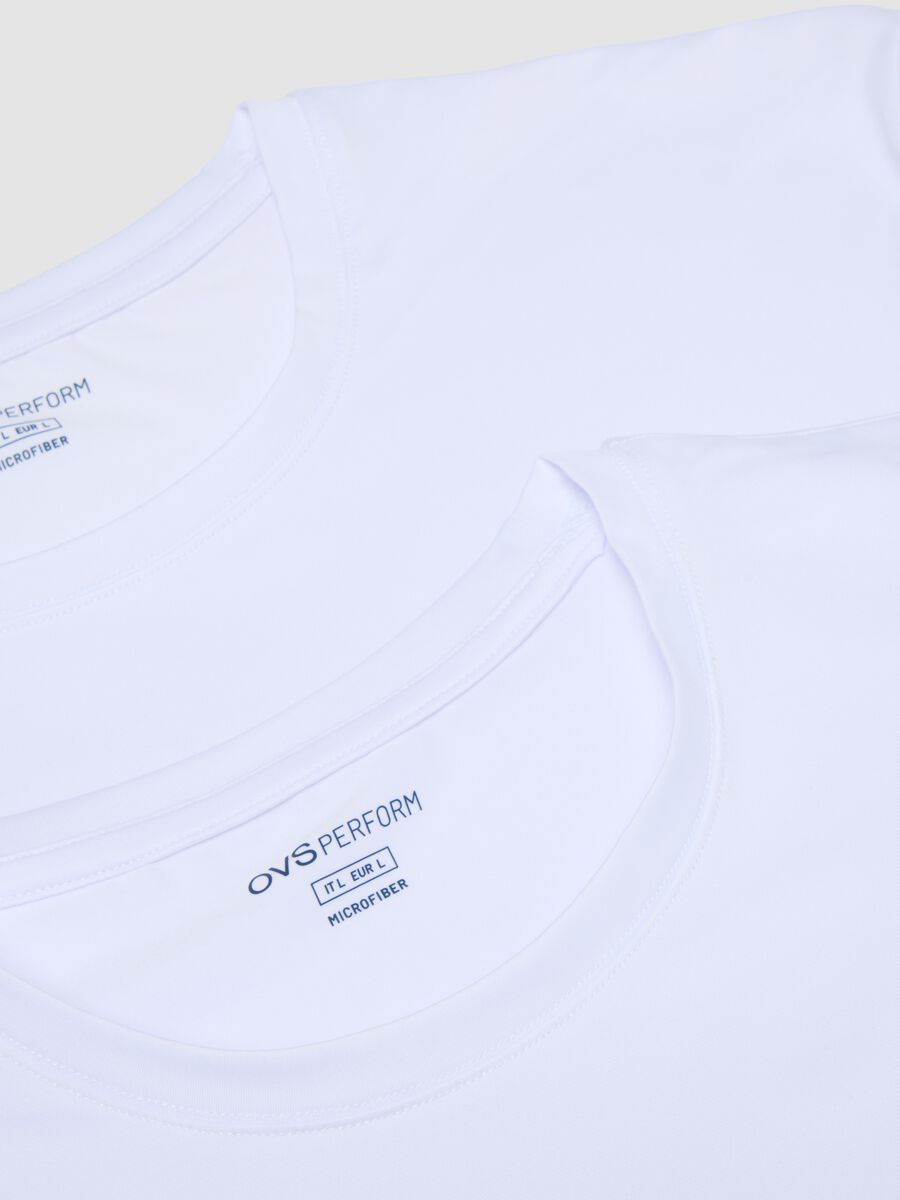 Pack de 2 camisetas blancas de tejido el&aacute;stico_5