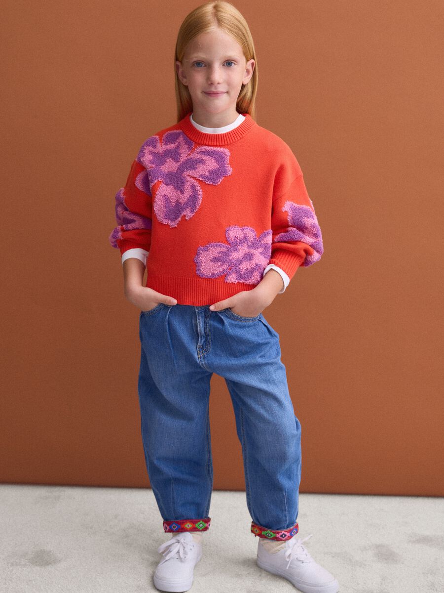 Girls&rsquo; blue baggy pure cotton jeans with embroidered turn-up hem_1