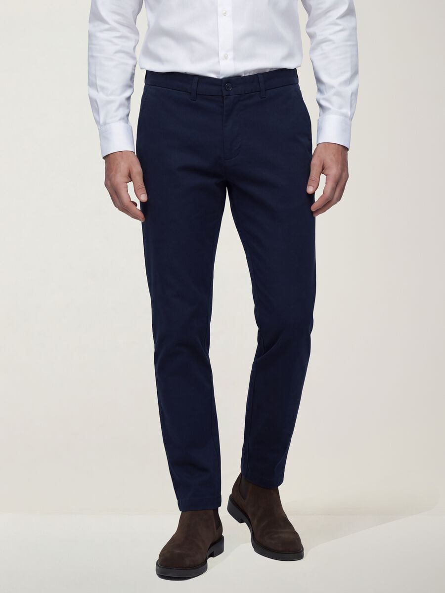Blue slim-fit chino trousers in lyocell and stretch cotton_1