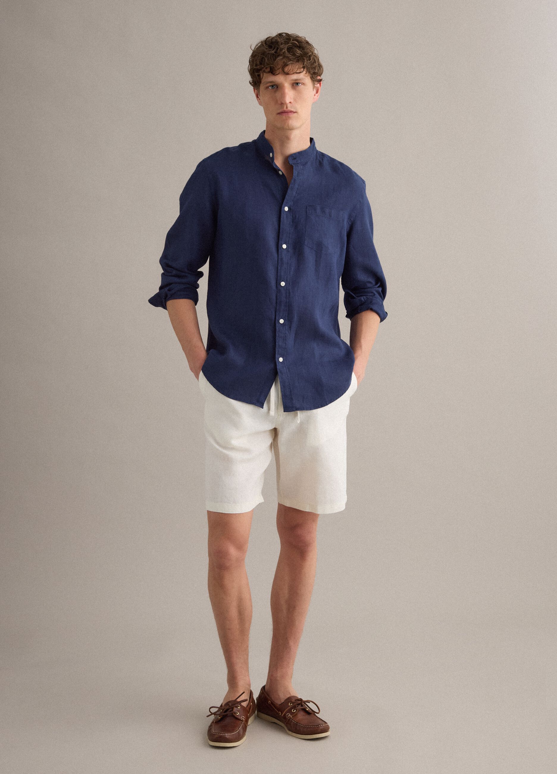 White pure linen Bermuda shorts with elasticated waistband