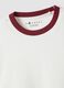 T-shirt branca fitted em algod&atilde;o puro com decote redondo_5