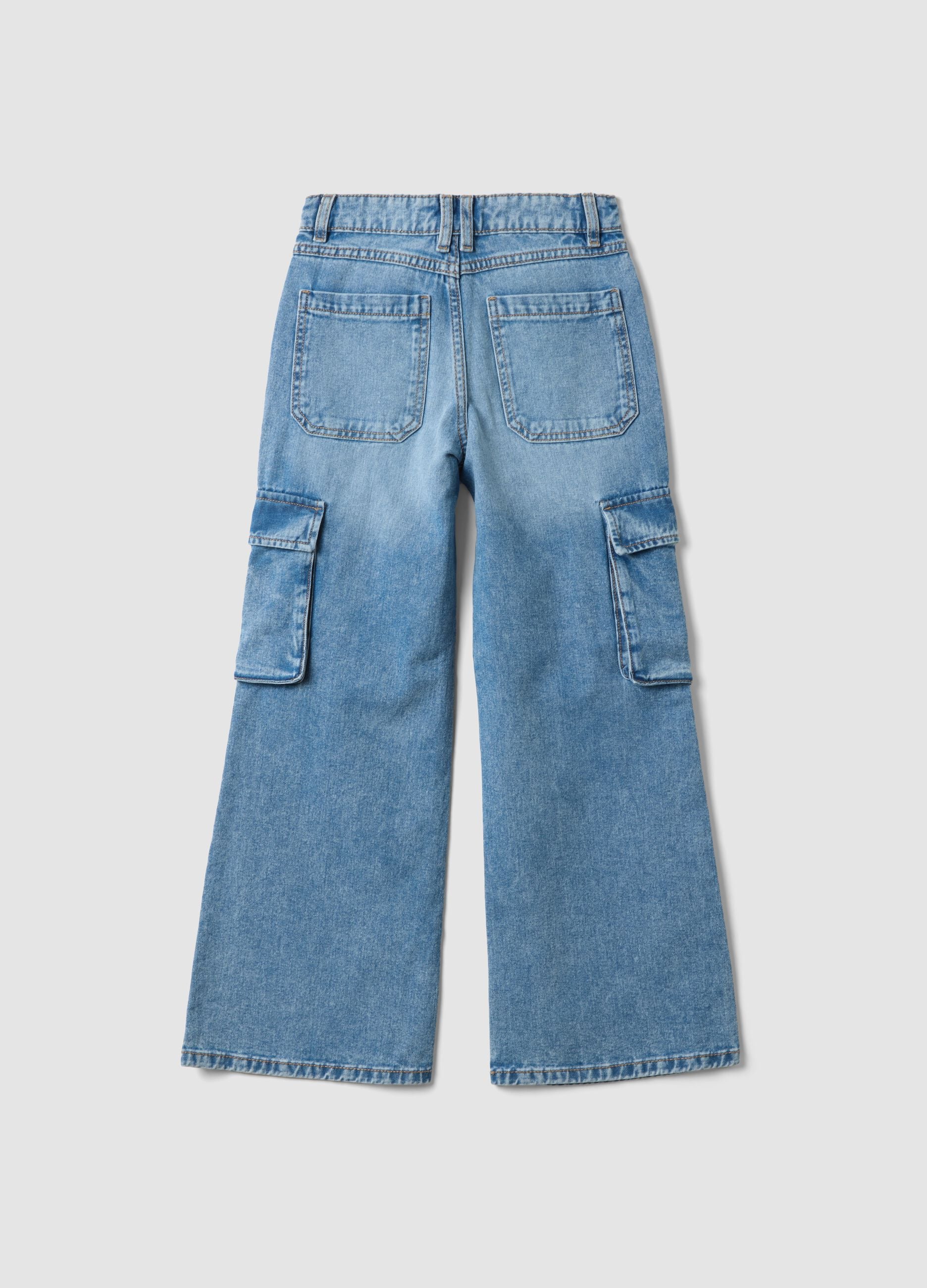 &Gamma;&alpha;&lambda;ά&zeta;&iota;&omicron; cargo &tau;&zeta;&iota;&nu; &alpha;&pi;ό 100% &beta;&alpha;&mu;&beta;&alpha;&kappa;&epsilon;&rho;ό denim, relaxed fit &gamma;&iota;&alpha; &kappa;&omicron;&rho;ί&tau;&sigma;&iota;