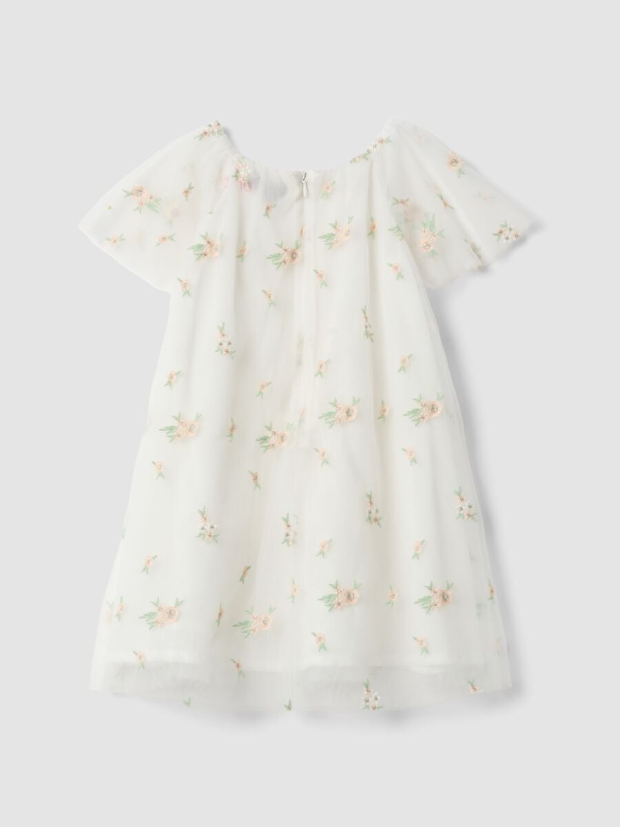 Vestido branco para menina com bordados florais, corte regular_1