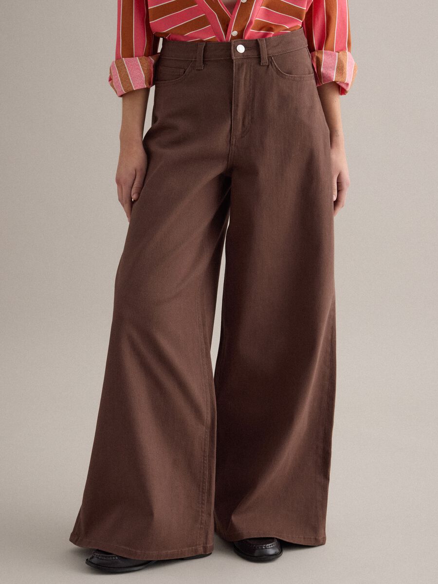 Brown stretch cotton flare trousers_1
