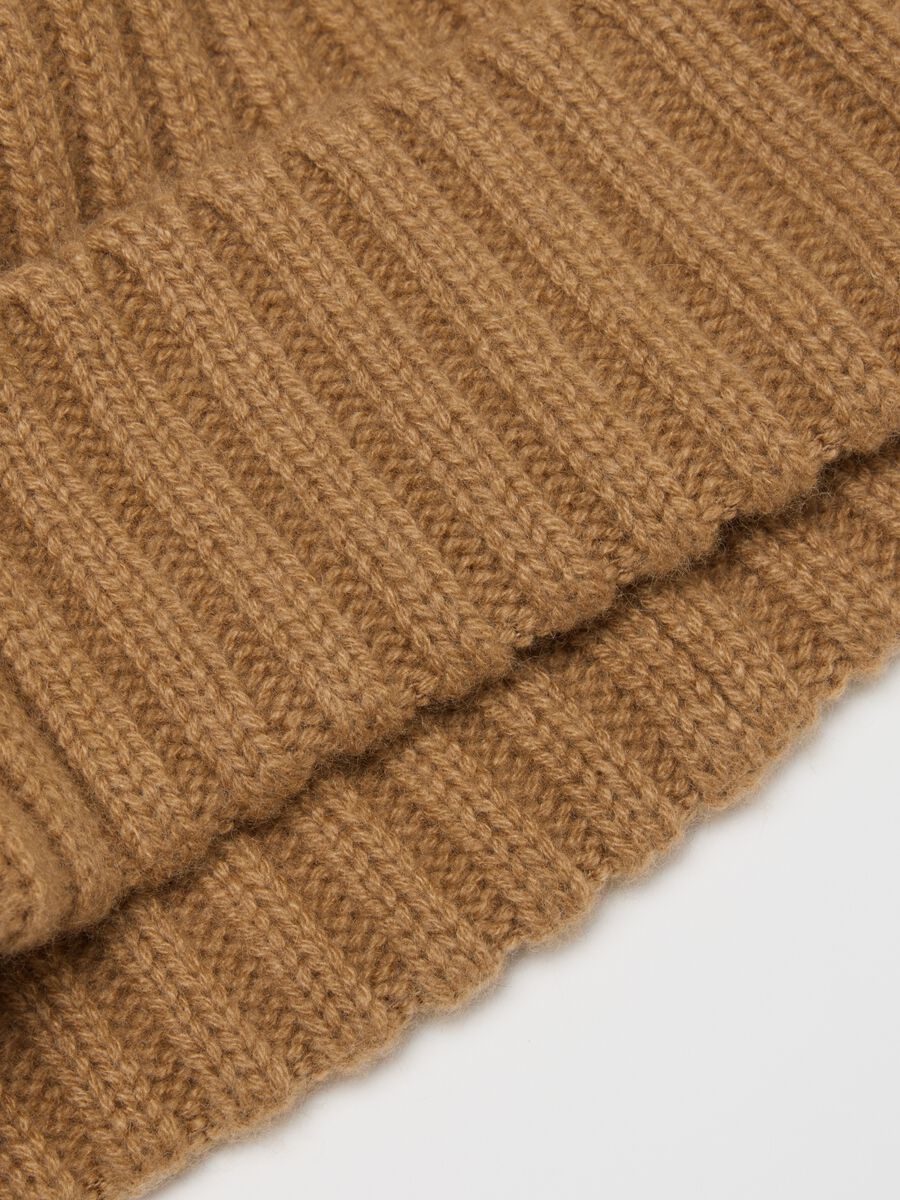 Brown hat in pure cashmere_2