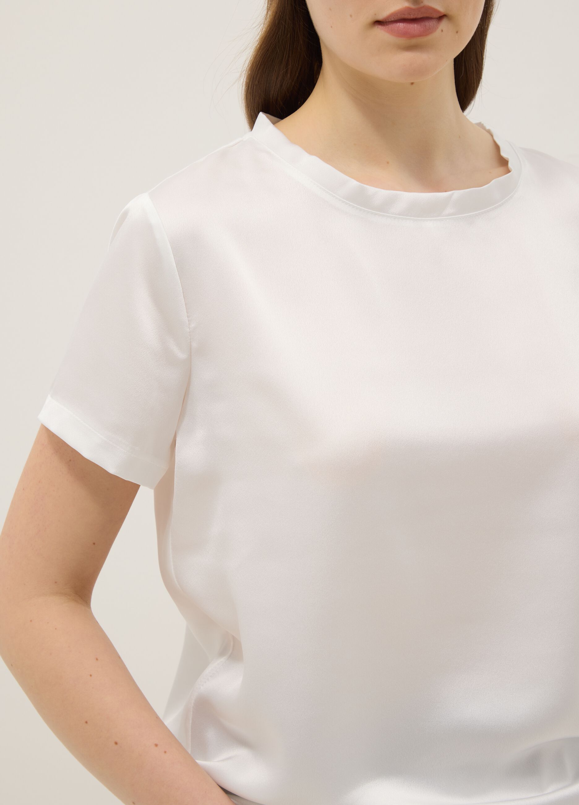 &Lambda;&epsilon;&upsilon;&kappa;ό &kappa;&omicron;&nu;&tau;&omicron;&mu;ά&nu;&iota;&kappa;&omicron; T-shirt &mu;&epsilon; &alpha;&pi;&alpha;&lambda;ό &nu;&tau;&epsilon;&kappa;&omicron;&lambda;&tau;έ, regular &epsilon;&phi;&alpha;&rho;&mu;&omicron;&gamma;ή