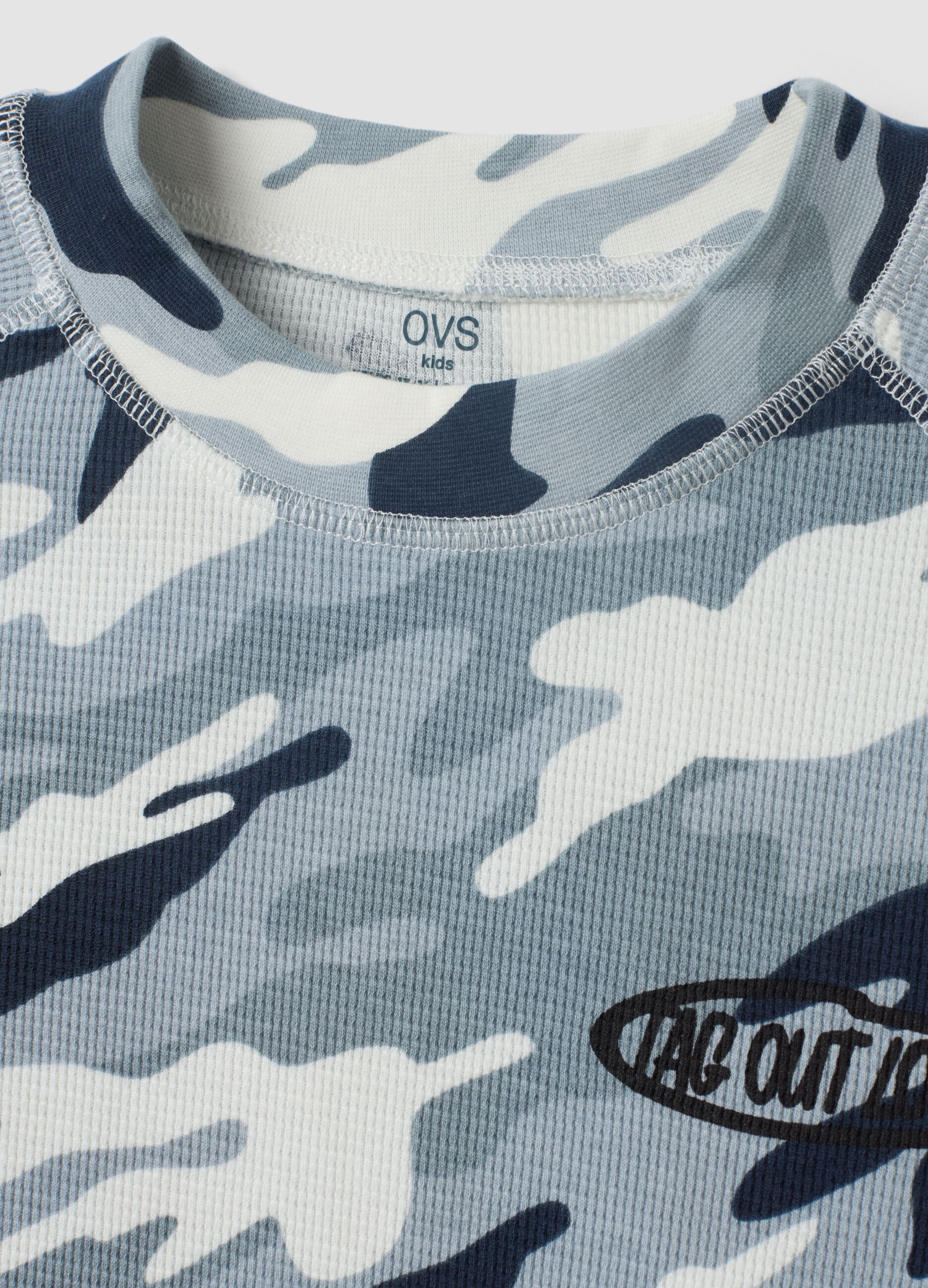 Multicolour relaxed-fit pure cotton T-shirt with camouflage print for boys