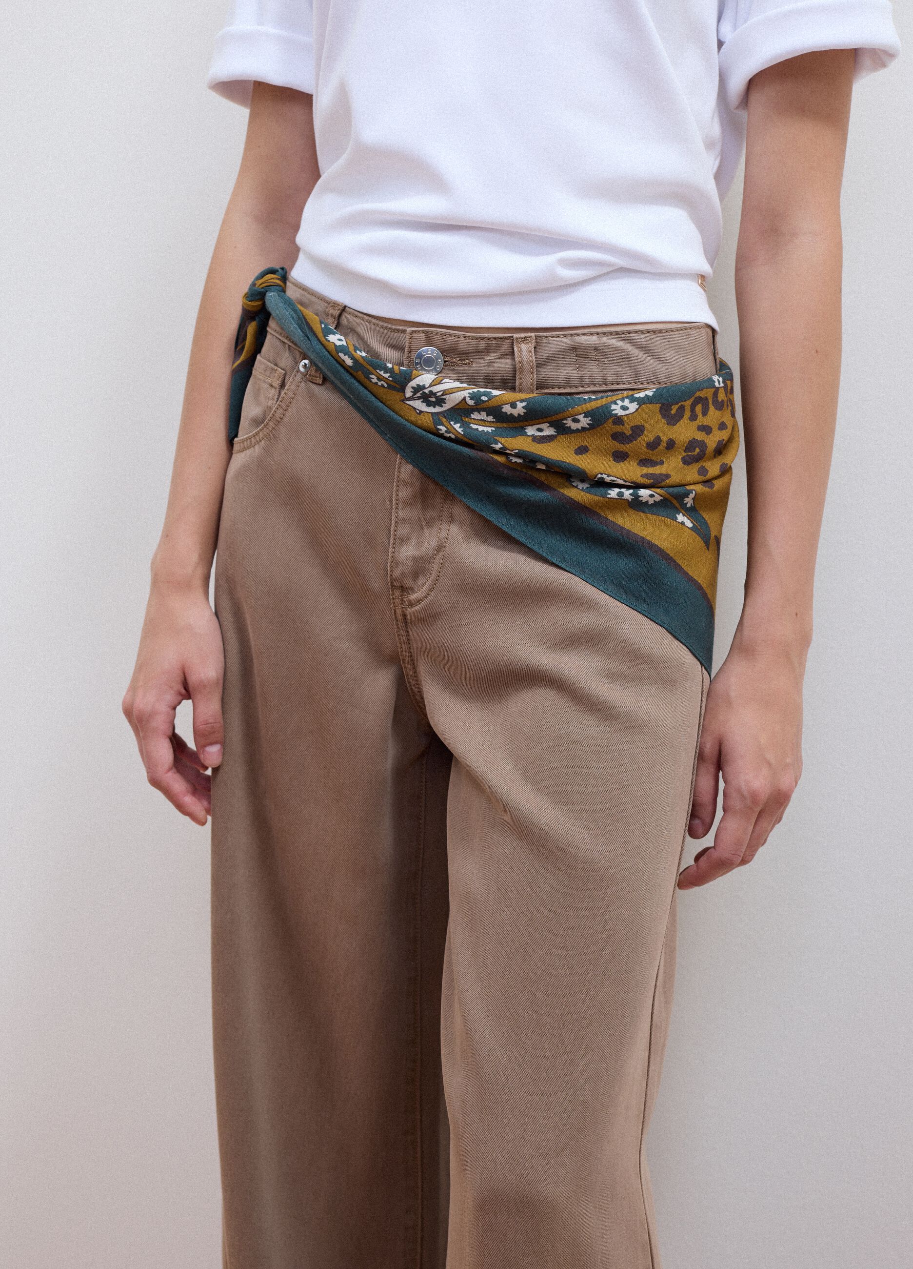 Brown wide-leg jeans in pure lyocell