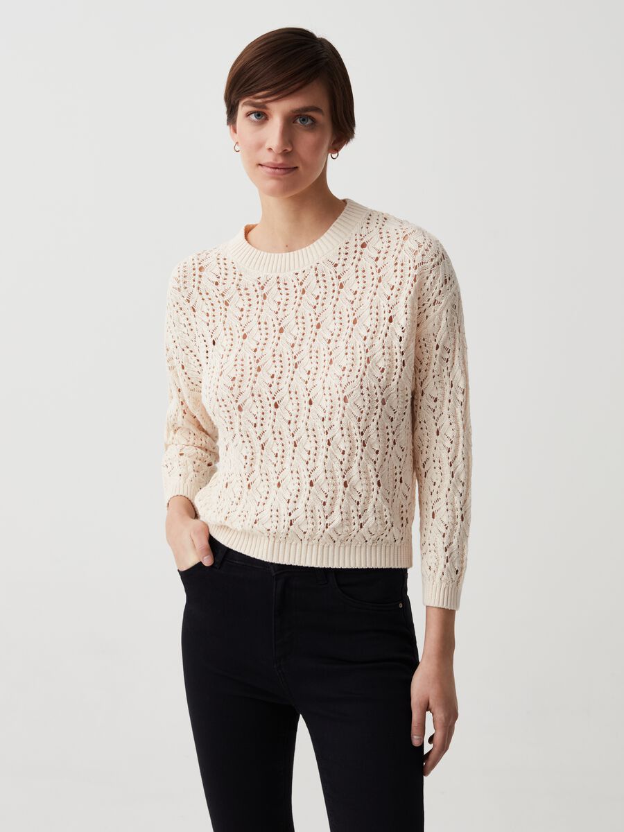 Crochet pullover with openwork design_0