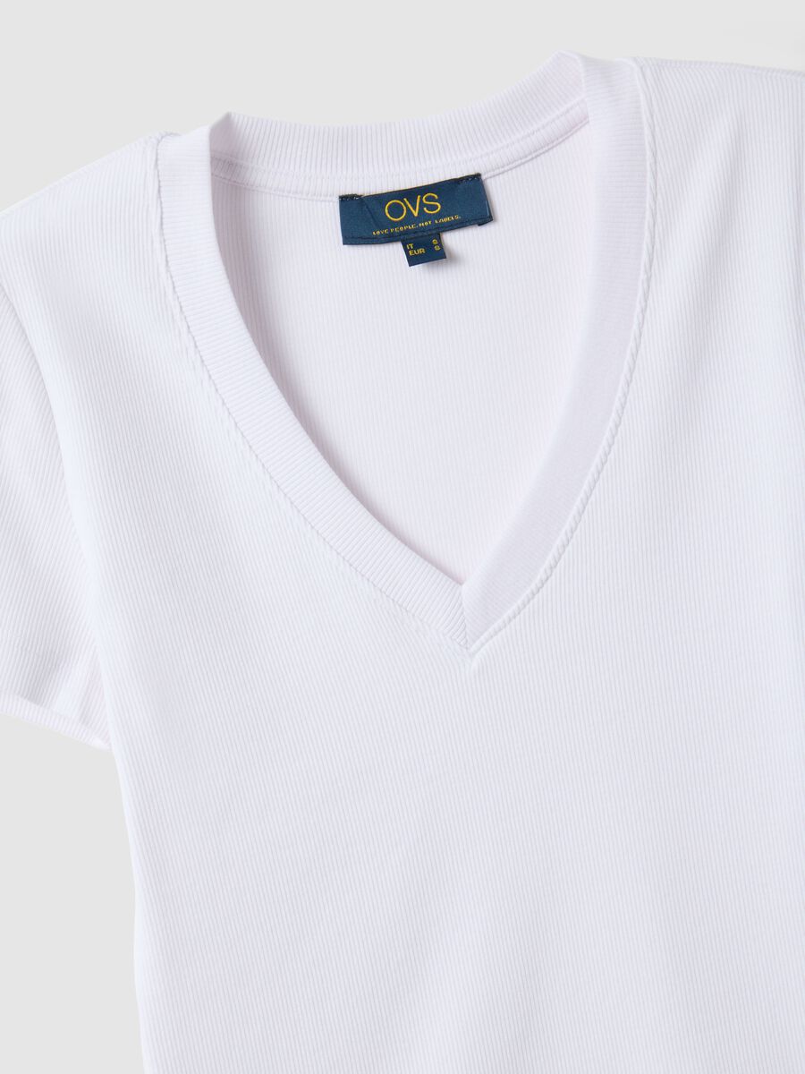 White regular fit deep V stretch cotton T-shirt_1