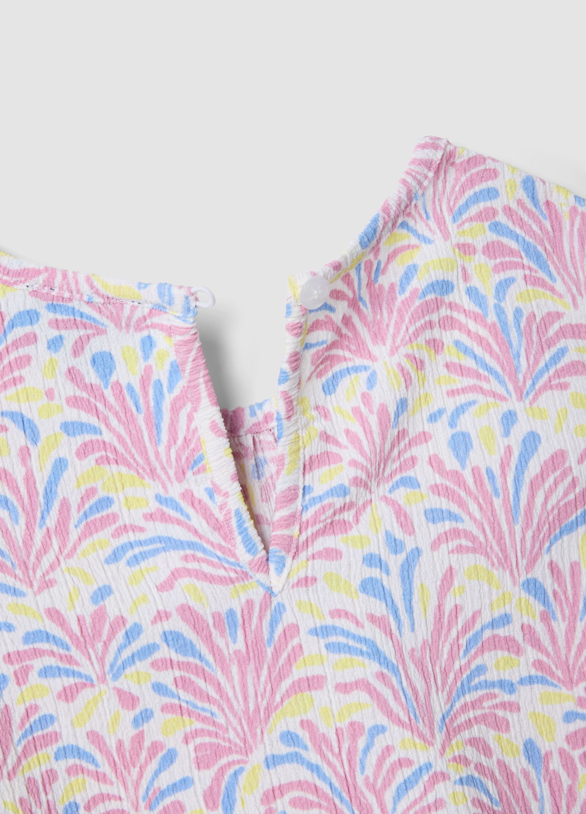 Pink stretch-fabric set with top and shorts for girls