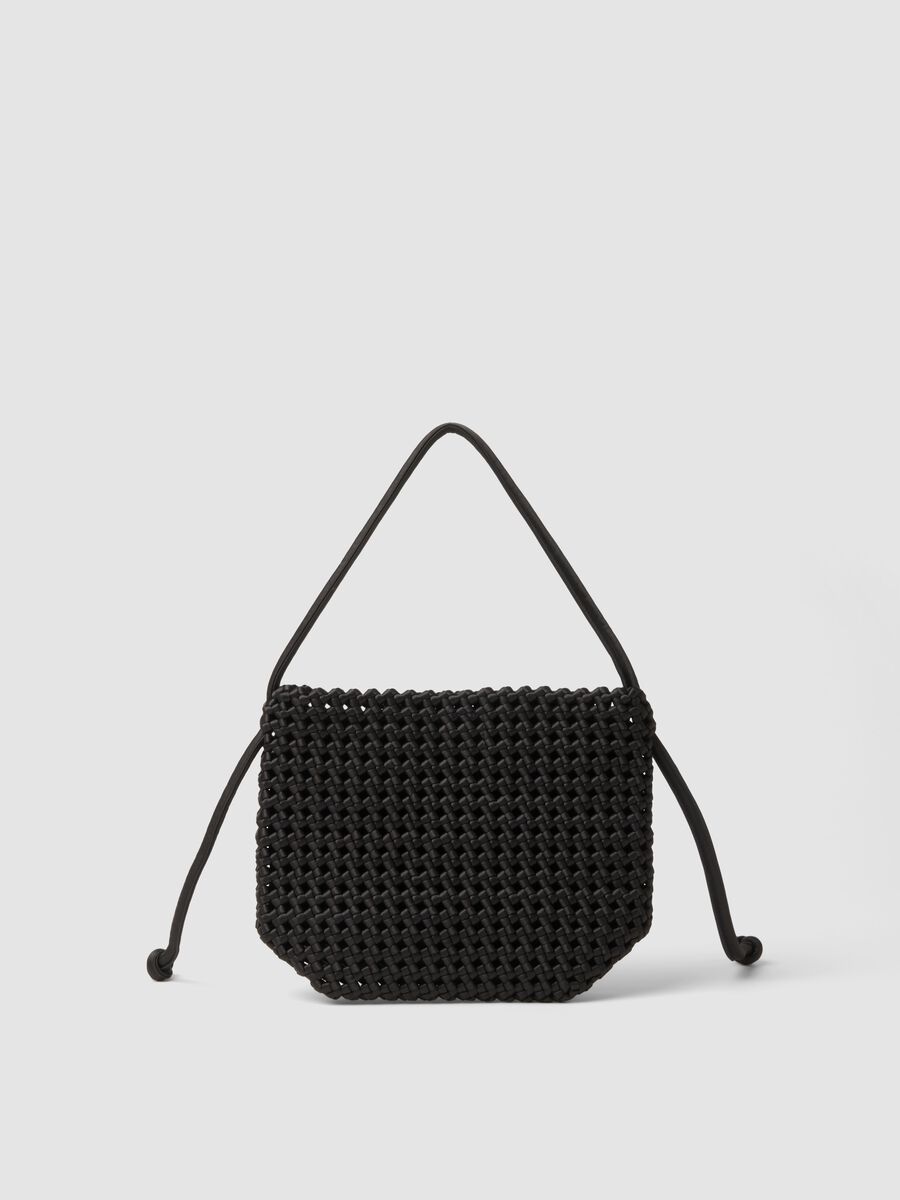Black woven bag with adjustable shoulder strap_2