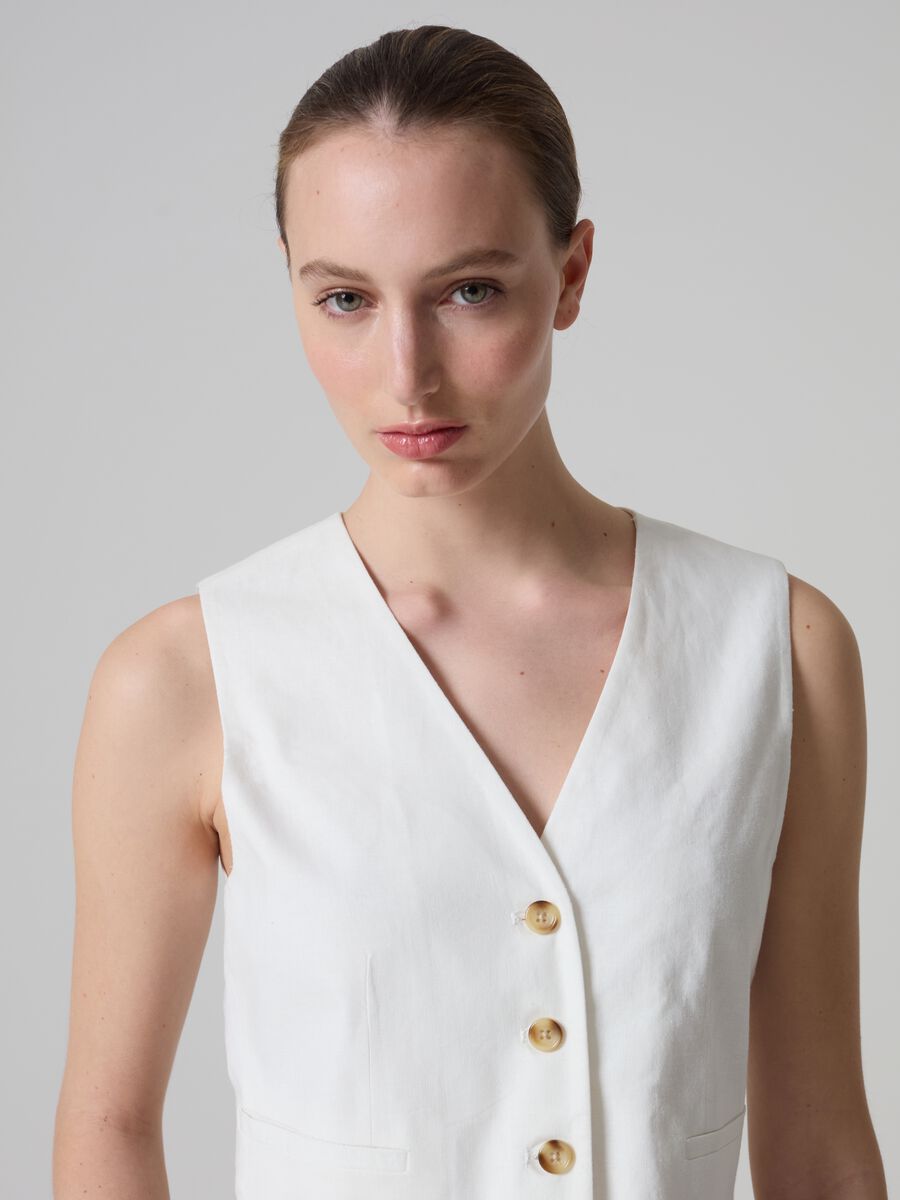 Contemporary gilet in linen and viscose_1