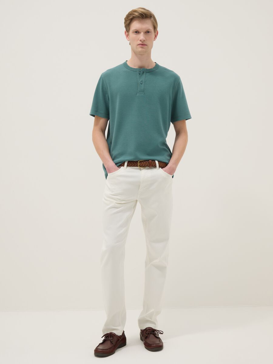 Green short-sleeve regular fit T-shirt with seraphim neck_1