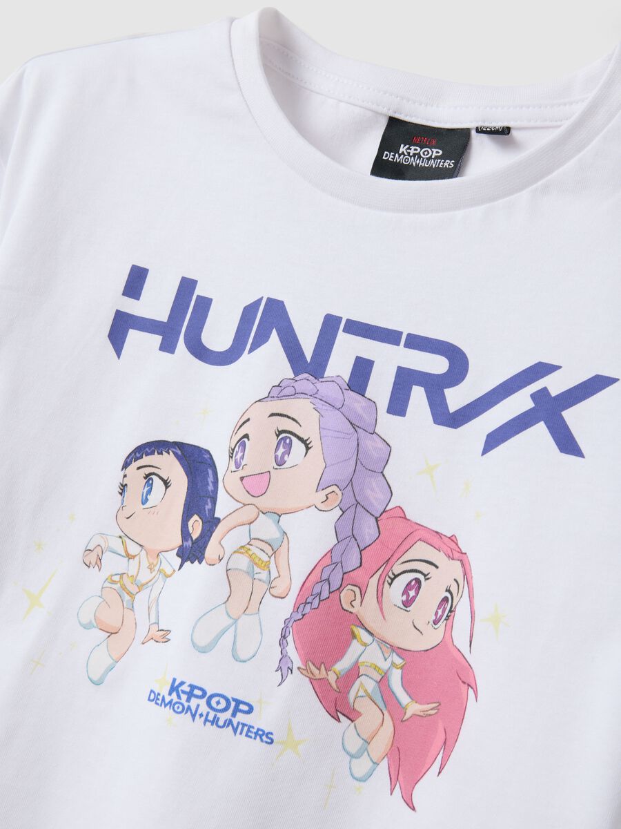 Wei&szlig;es T-Shirt aus reiner Baumwolle mit K-Pop Demon Hunters Print, Regular Fit_2