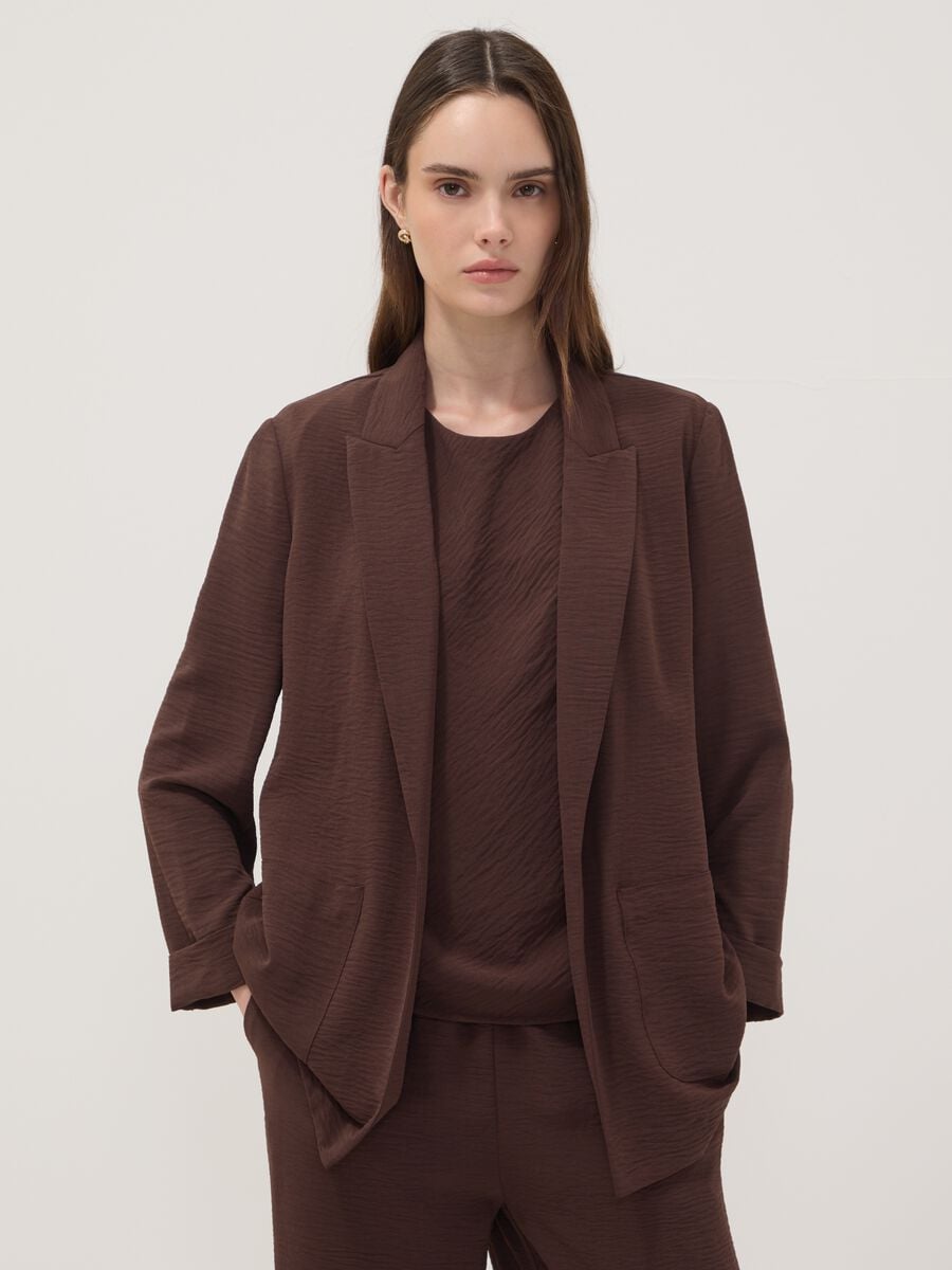 Brown regular-fit blazer with classic lapel_0