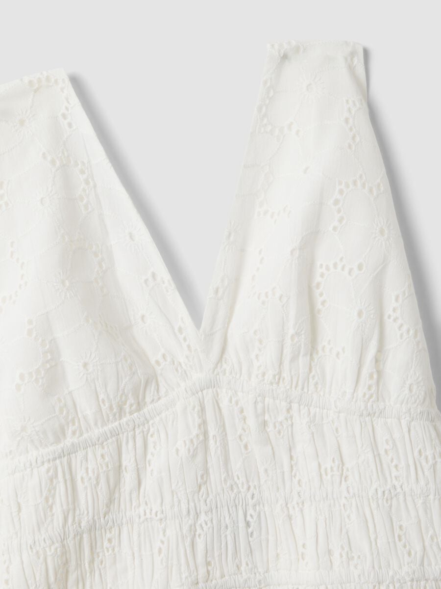 Wei&szlig;es Tanktop aus reiner Baumwolle mit Lochstickerei_5