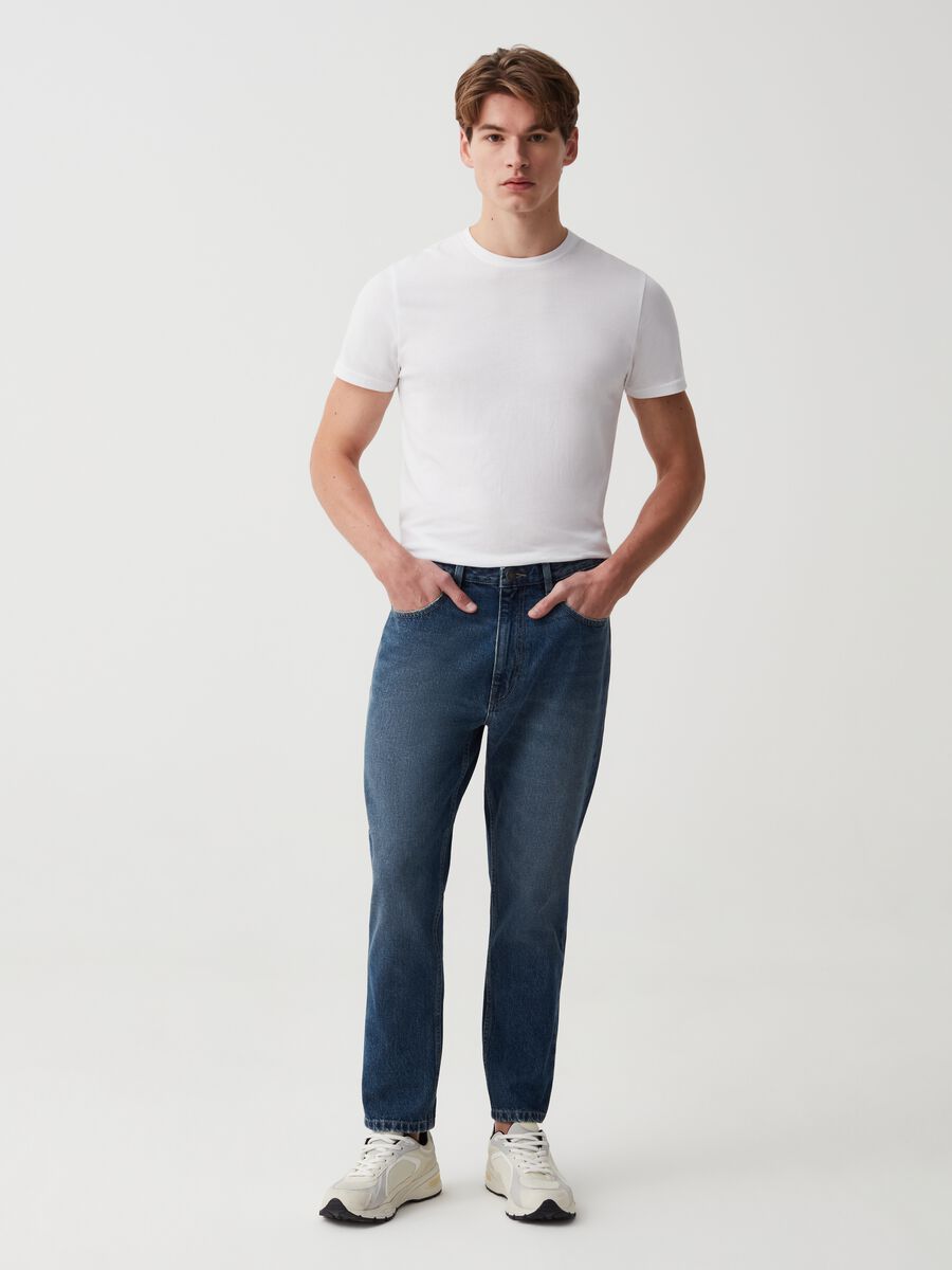 Carrot-fit jeans with fading_0