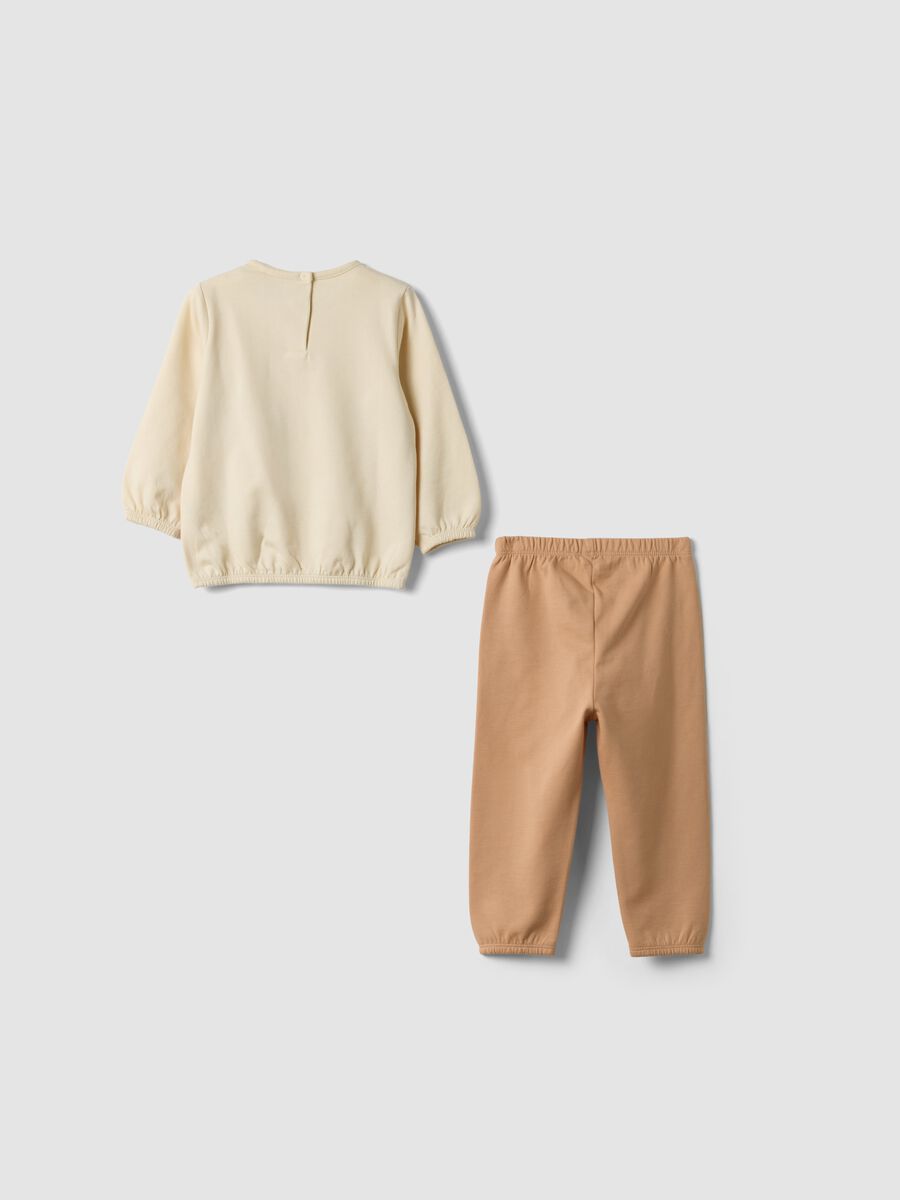 Pigiama beige con girocollo in puro cotone organico_1