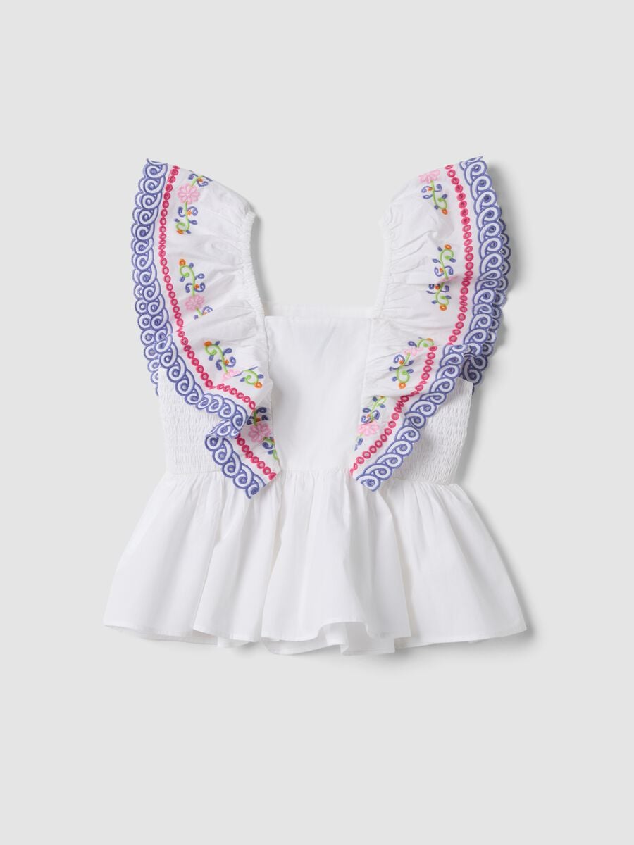 Camiseta de tirantes blanca de puro algod&oacute;n con volantes bordados_4