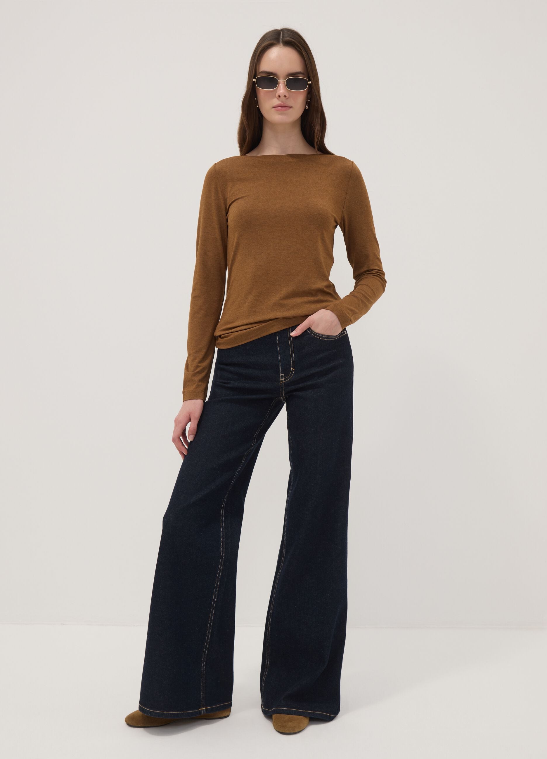 Brown slim-fit stretch viscose T-shirt