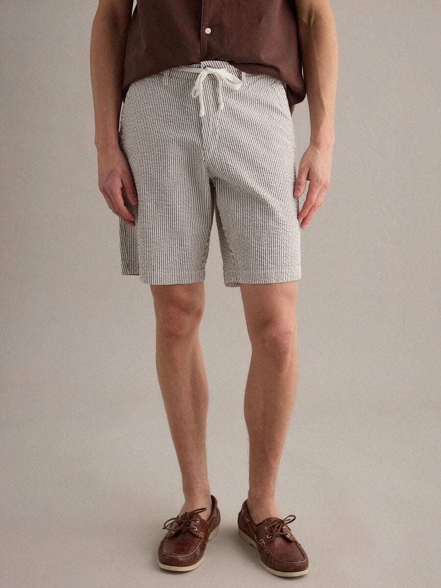 Multicolour striped regular-fit stretch cotton shorts_1