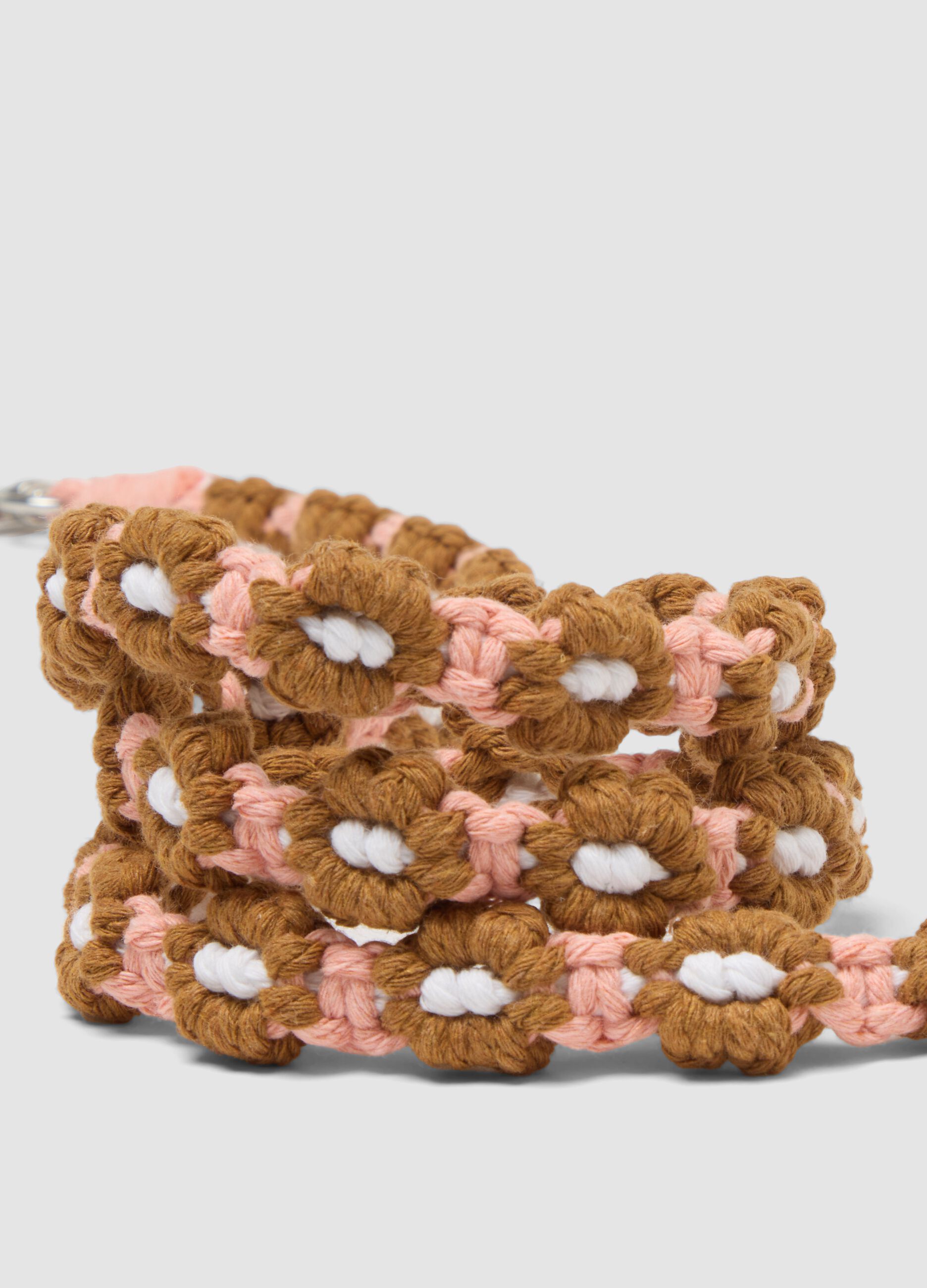 Al&ccedil;a multicolor com flores em algod&atilde;o puro