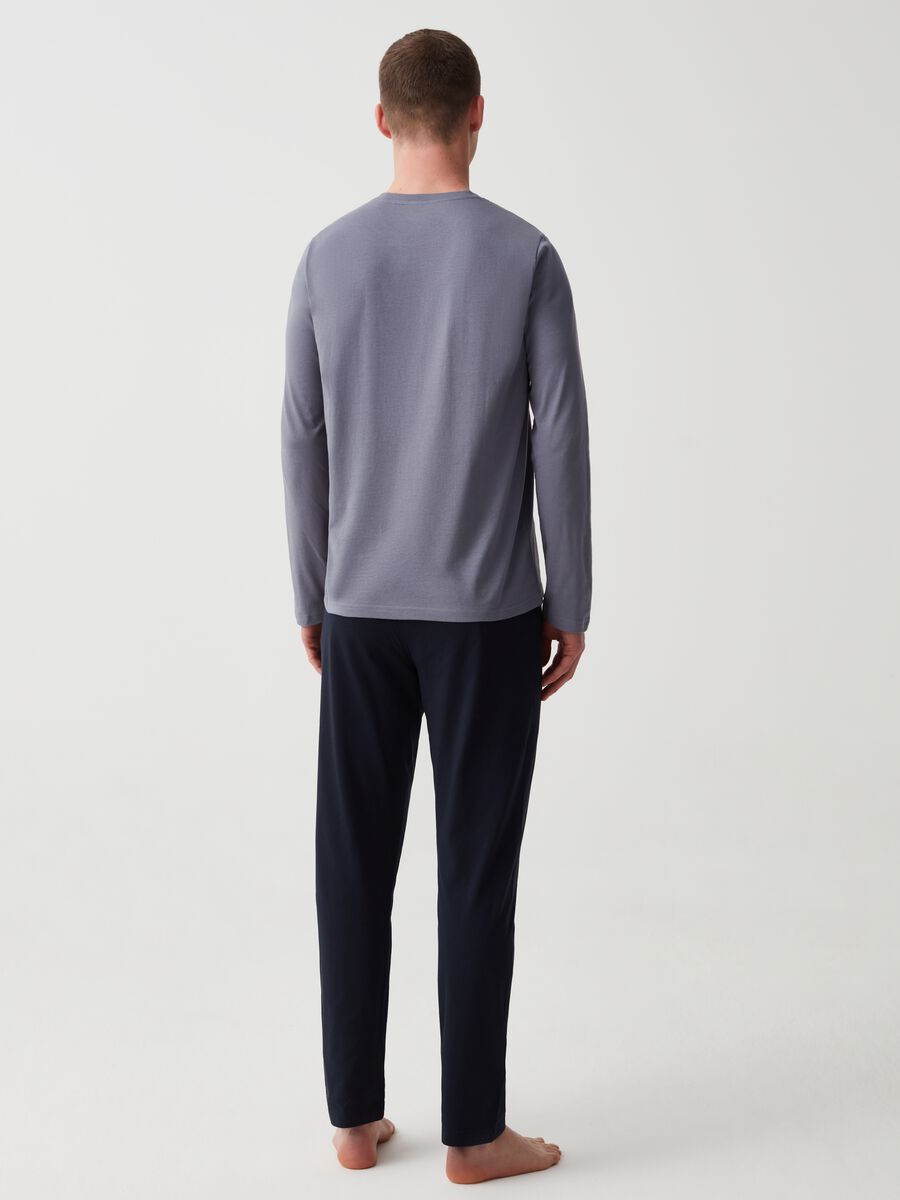 Full-length pyjamas with round neckline top_2