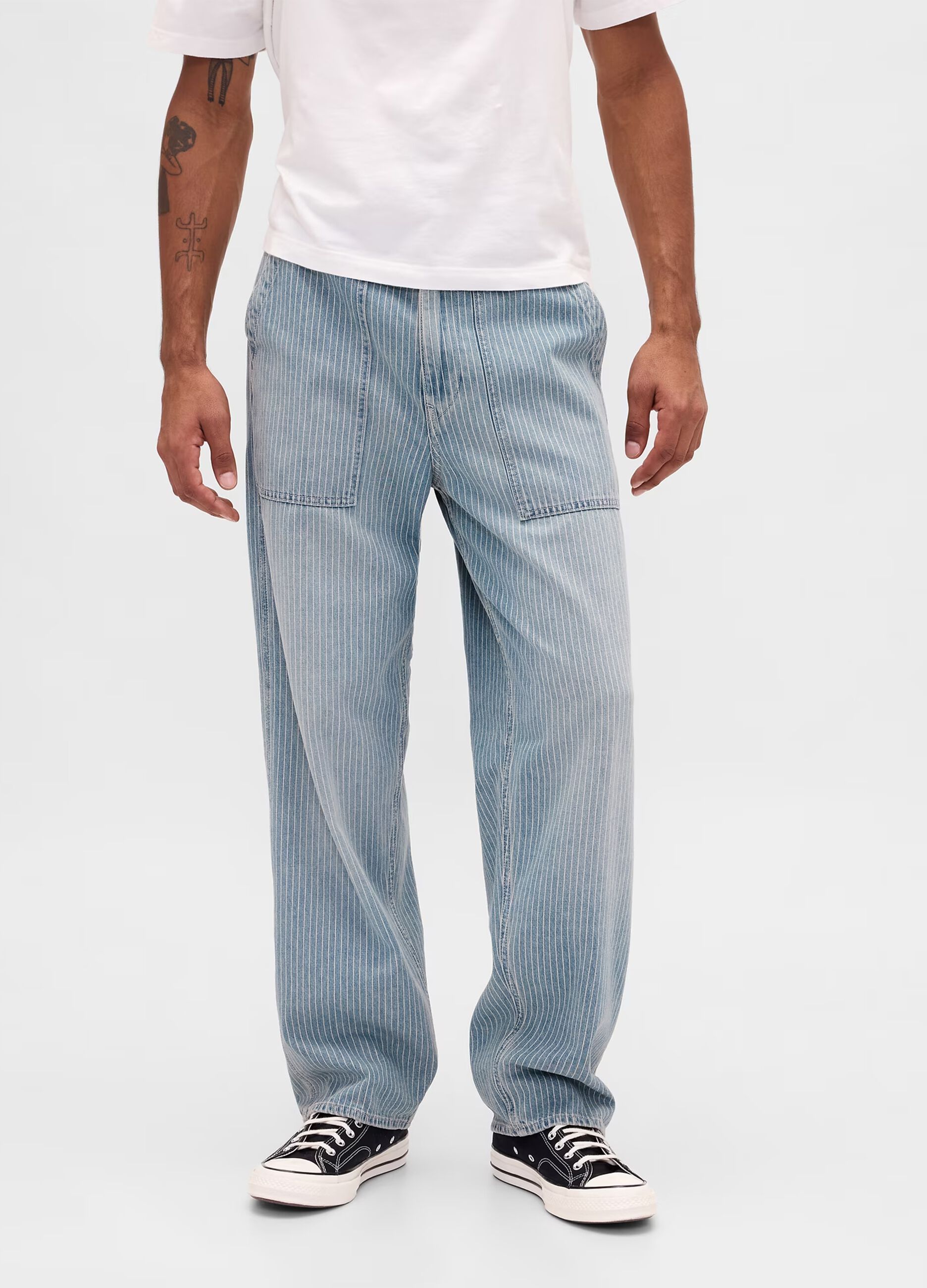 &Tau;&zeta;&iota;&nu; baggy &alpha;&pi;ό &kappa;&alpha;&theta;&alpha;&rho;ό &mu;&pi;&lambda;&epsilon; &beta;&alpha;&mu;&beta;ά&kappa;&iota; regular fit &mu;&epsilon; &pi;έ&nu;&tau;&epsilon; &tau;&sigma;έ&pi;&epsilon;&sigmaf;
