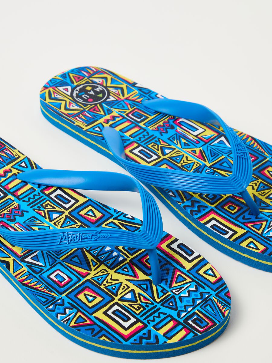 Thong sandals with ethnic print_2