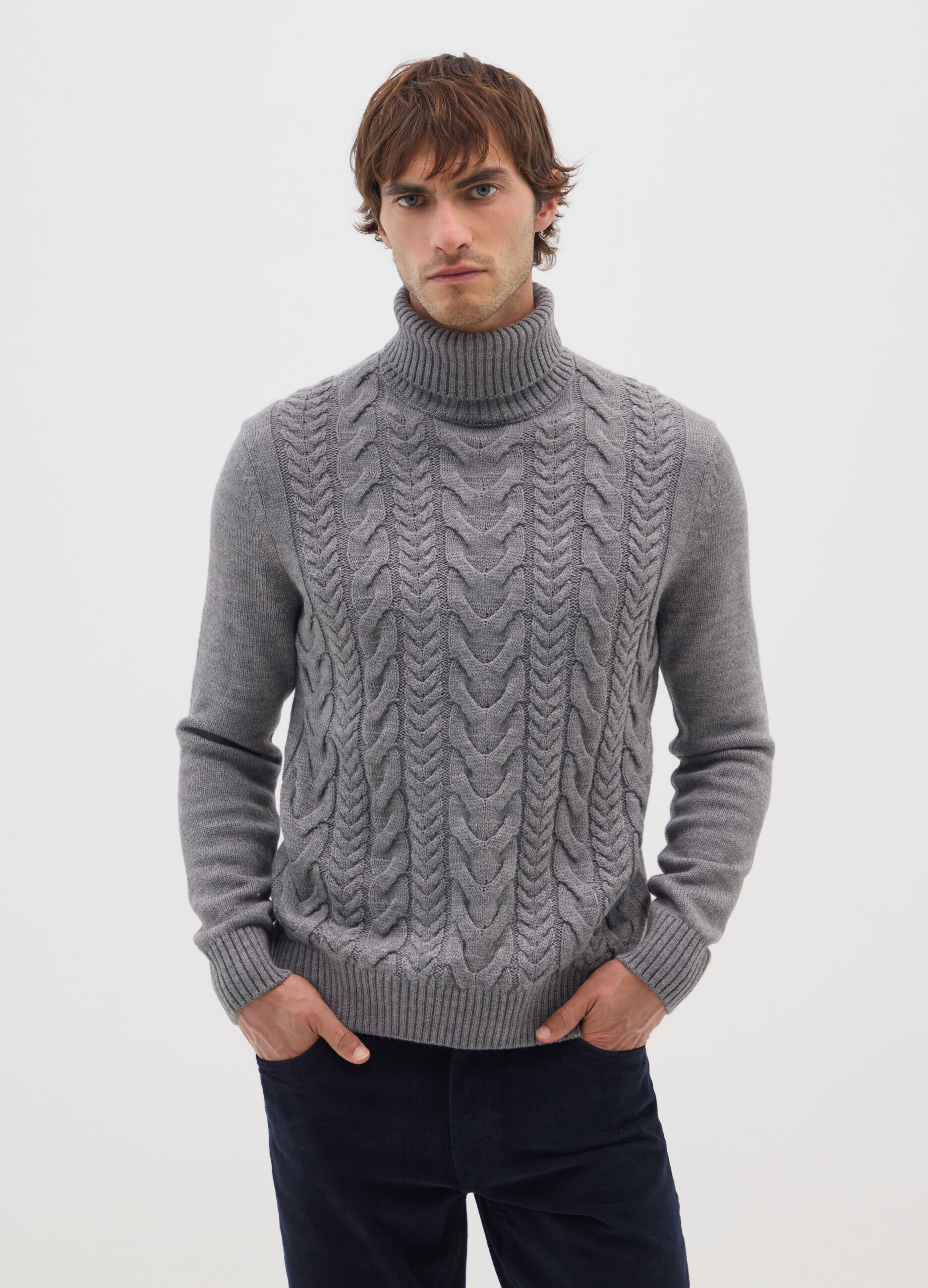 Grey turtleneck regular fit with jacquard pattern