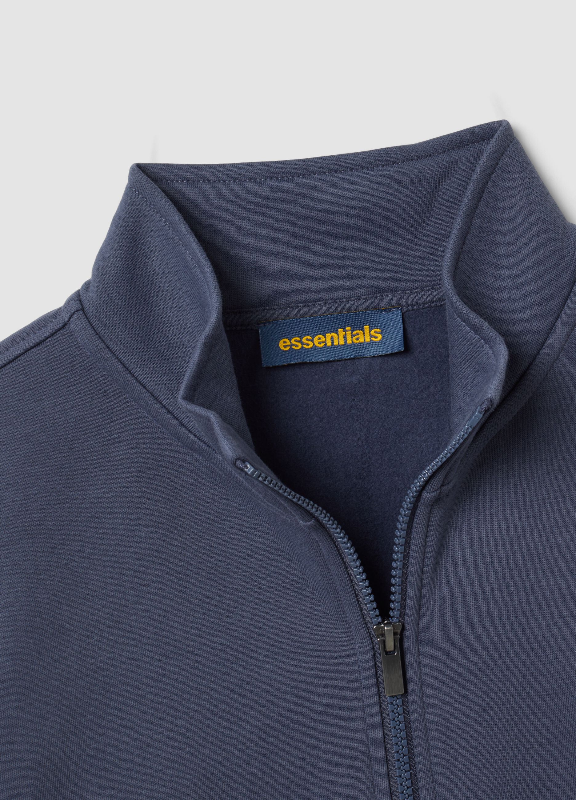 Graues Sweatshirt aus Baumwollmix mit Rundhalsausschnitt und Rei&szlig;verschluss, Regular Fit