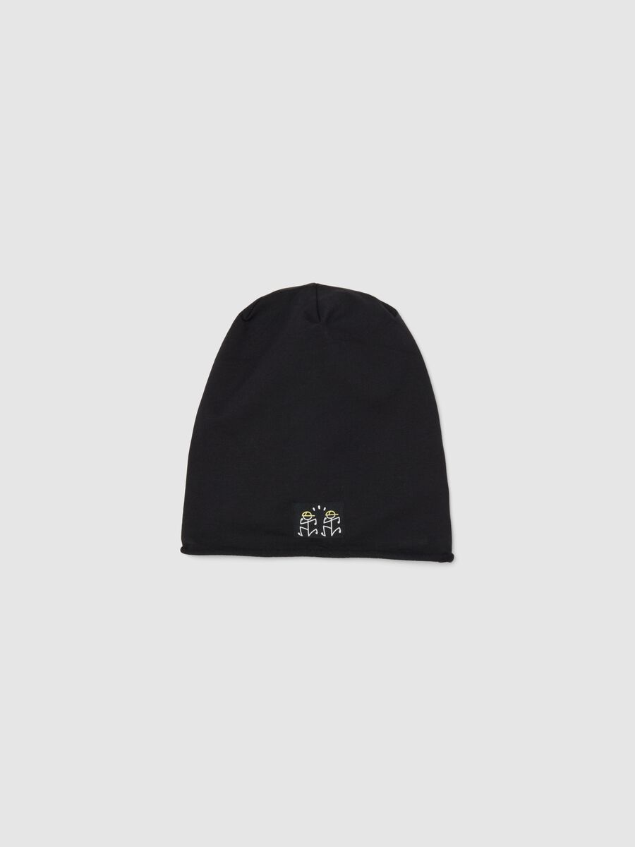 Black stretch cotton beanie for kids with stylized figures_0