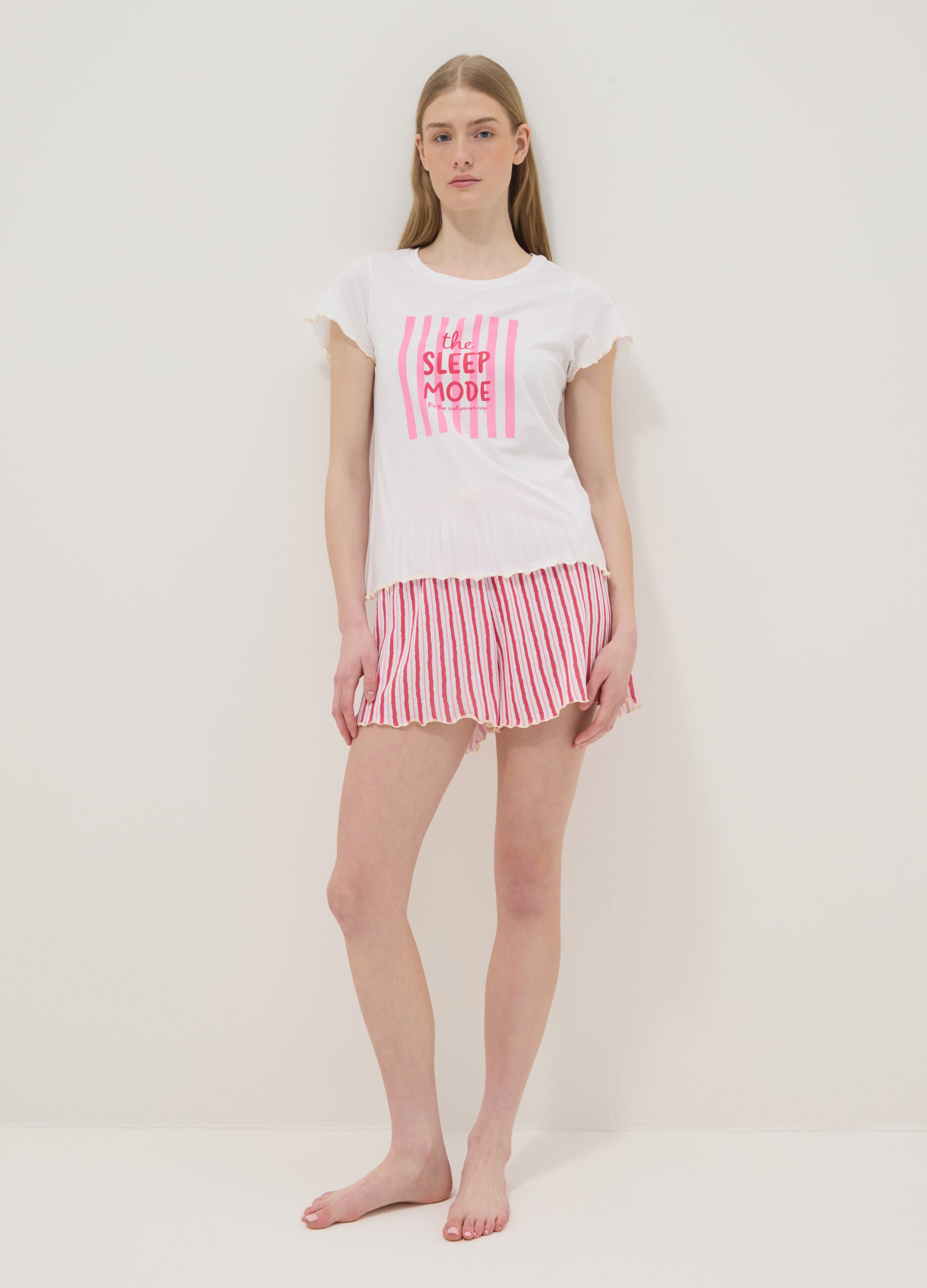 &Kappa;&omicron;&nu;&tau;ή &pi;&iota;&tau;&zeta;ά&mu;&alpha; &alpha;&pi;ό 100% &beta;&alpha;&mu;&beta;ά&kappa;&iota;, &pi;&omicron;&lambda;ύ&chi;&rho;&omega;&mu;&eta;, &kappa;&alpha;&nu;&omicron;&nu;&iota;&kappa;ή &epsilon;&phi;&alpha;&rho;&mu;&omicron;&gamma;ή, &mu;&epsilon; &sigma;&tau;ά&mu;&pi;&alpha;