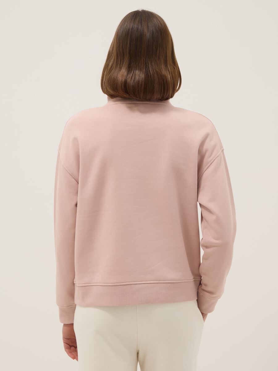 Sudadera rosa de mezcla de algod&oacute;n corte regular con media cremallera y cuello alto_2