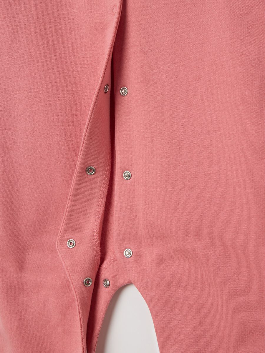 Baby girl cotton playsuits in multicolor with snap closure_3