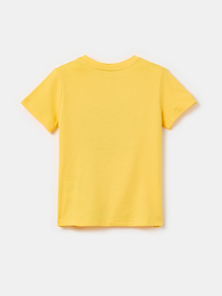 Camiseta de algodón con estampado y parche_1