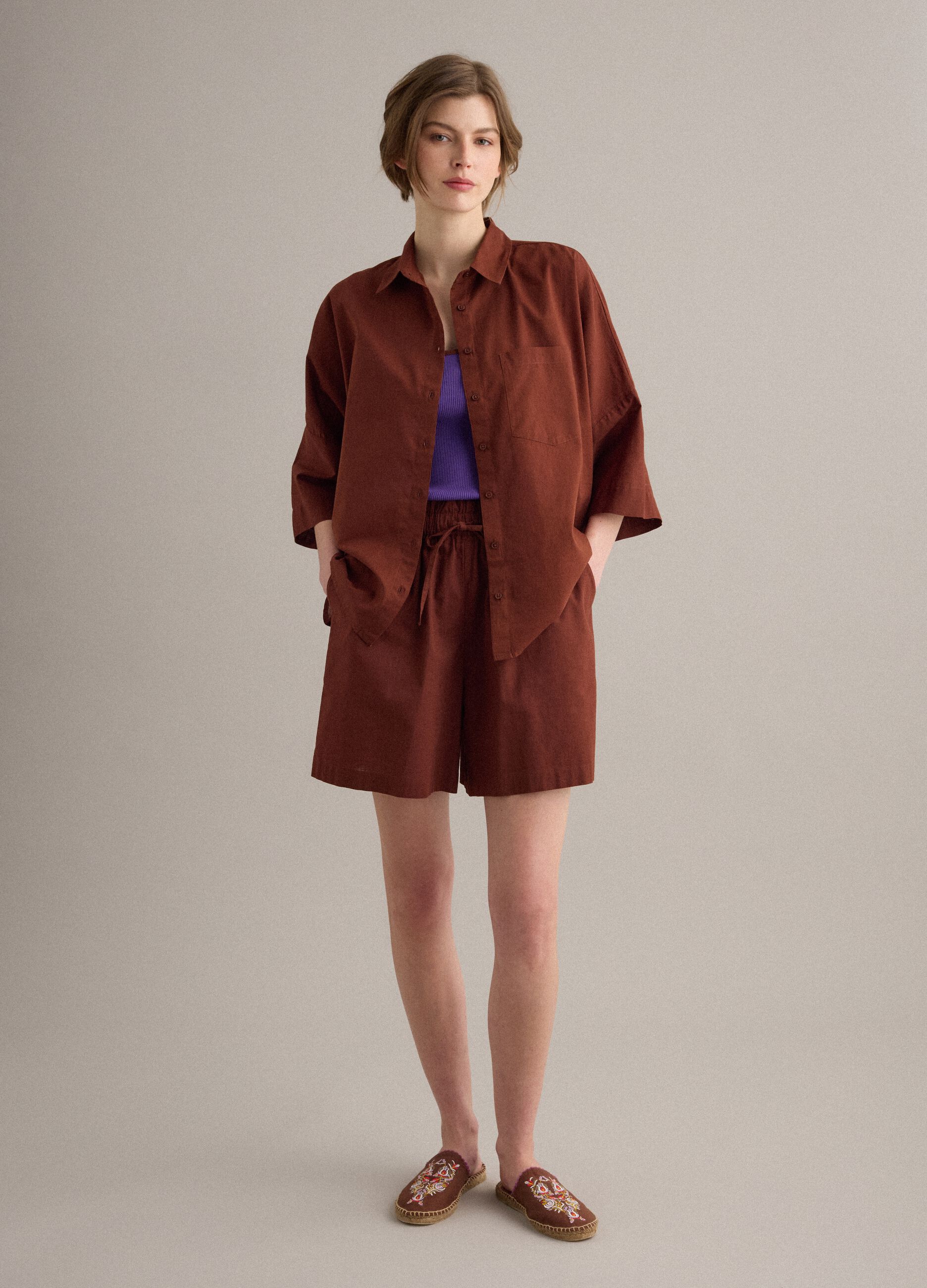 Brown pure cotton regular-fit shorts