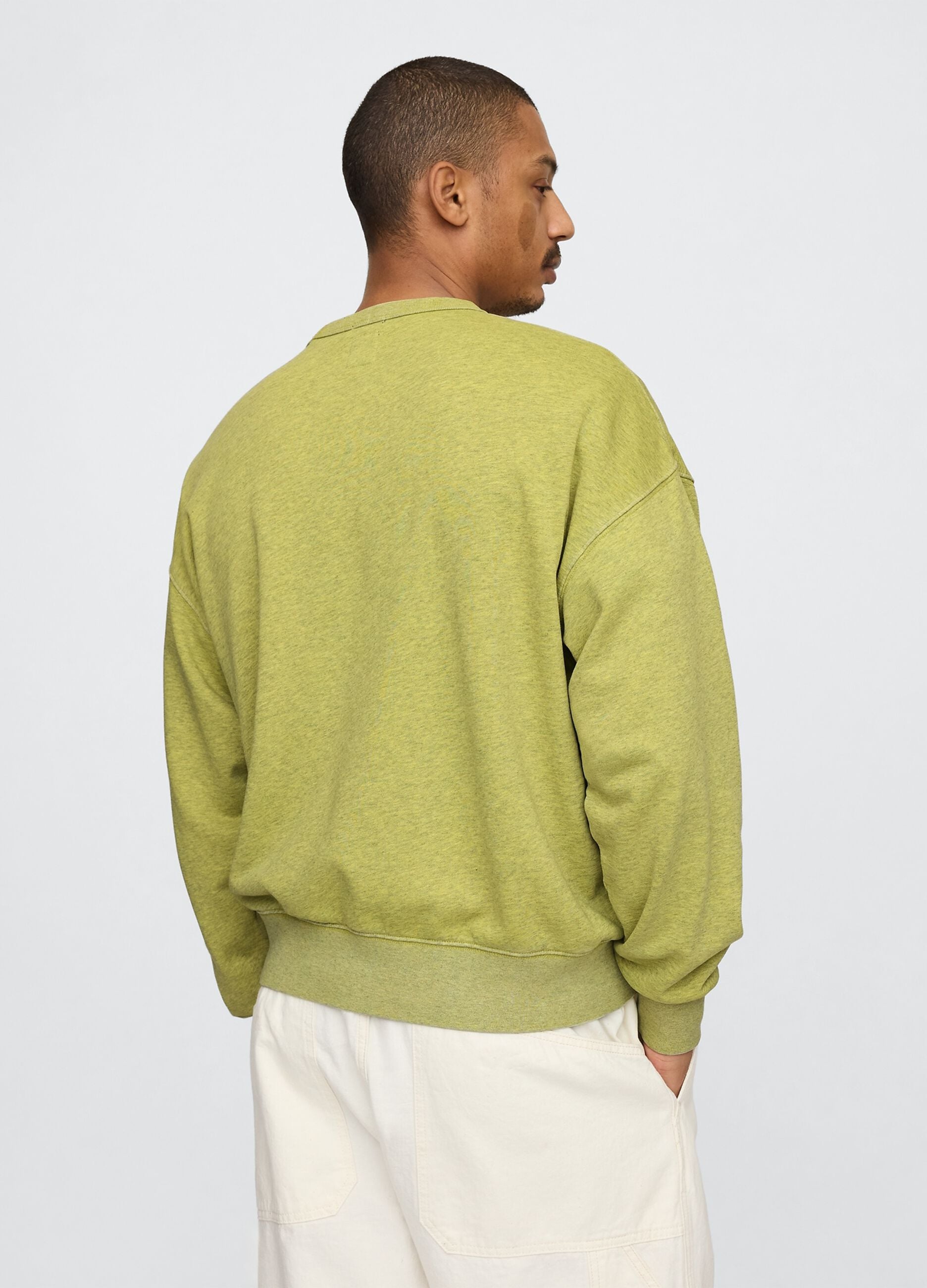 Gr&uuml;nes Sweatshirt mit gesticktem Logo