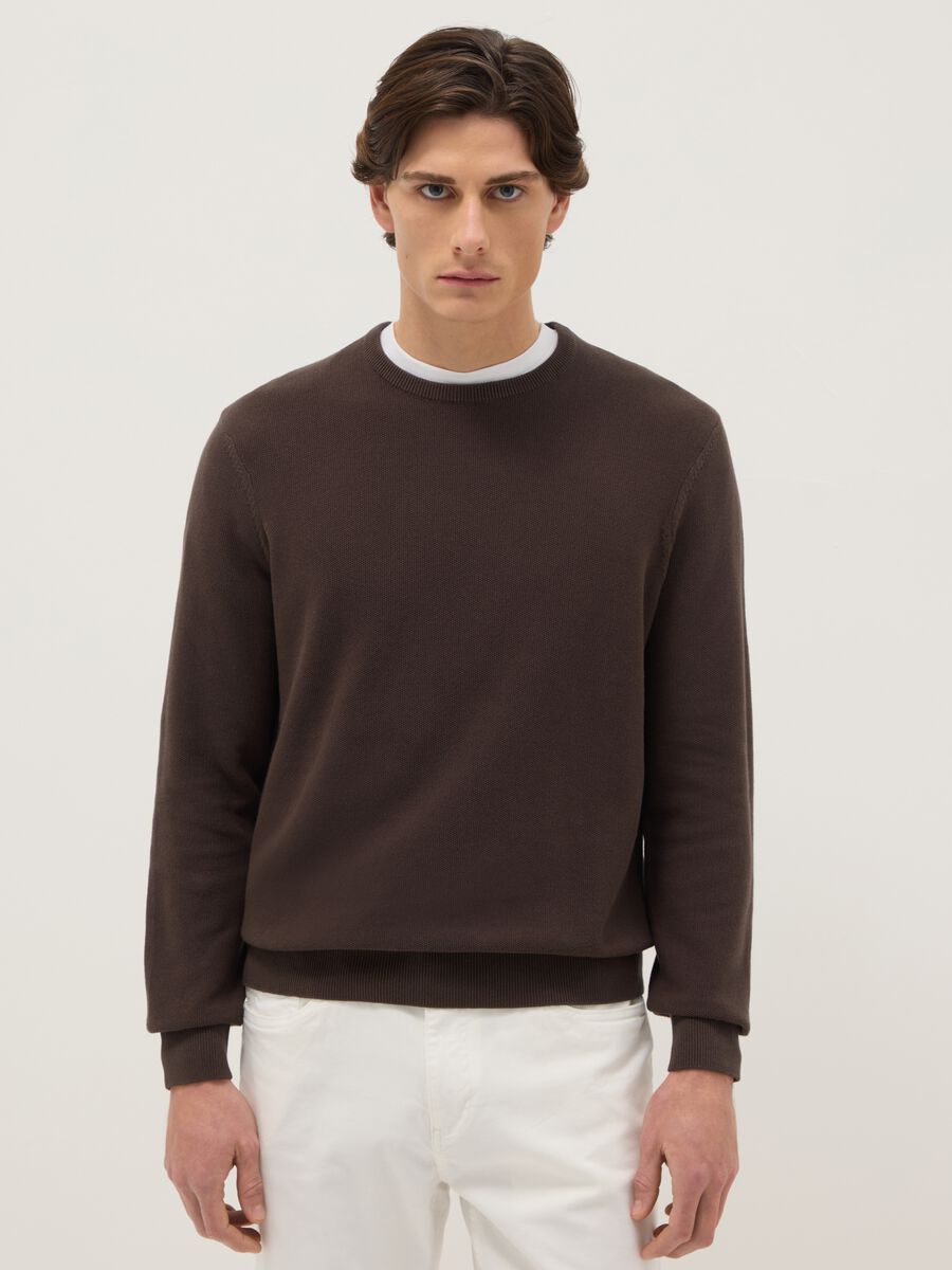 Brown crew neck sweater in pure cotton regular fit_0