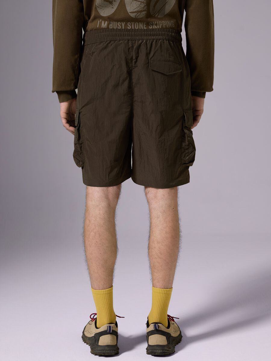 Olivgr&uuml;ne Cargo-Shorts von OVS_3