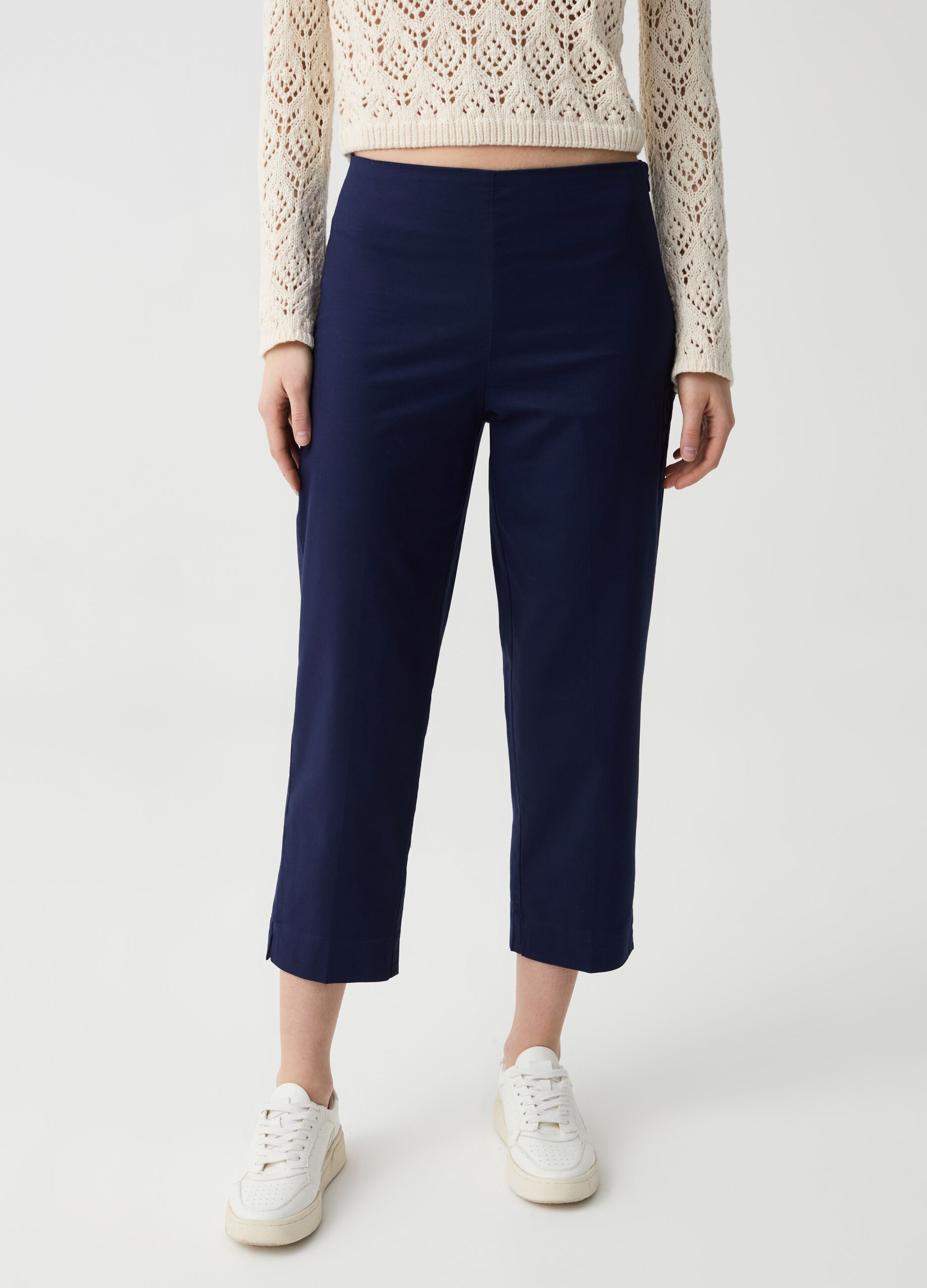 Ankle-fit cigarette trousers