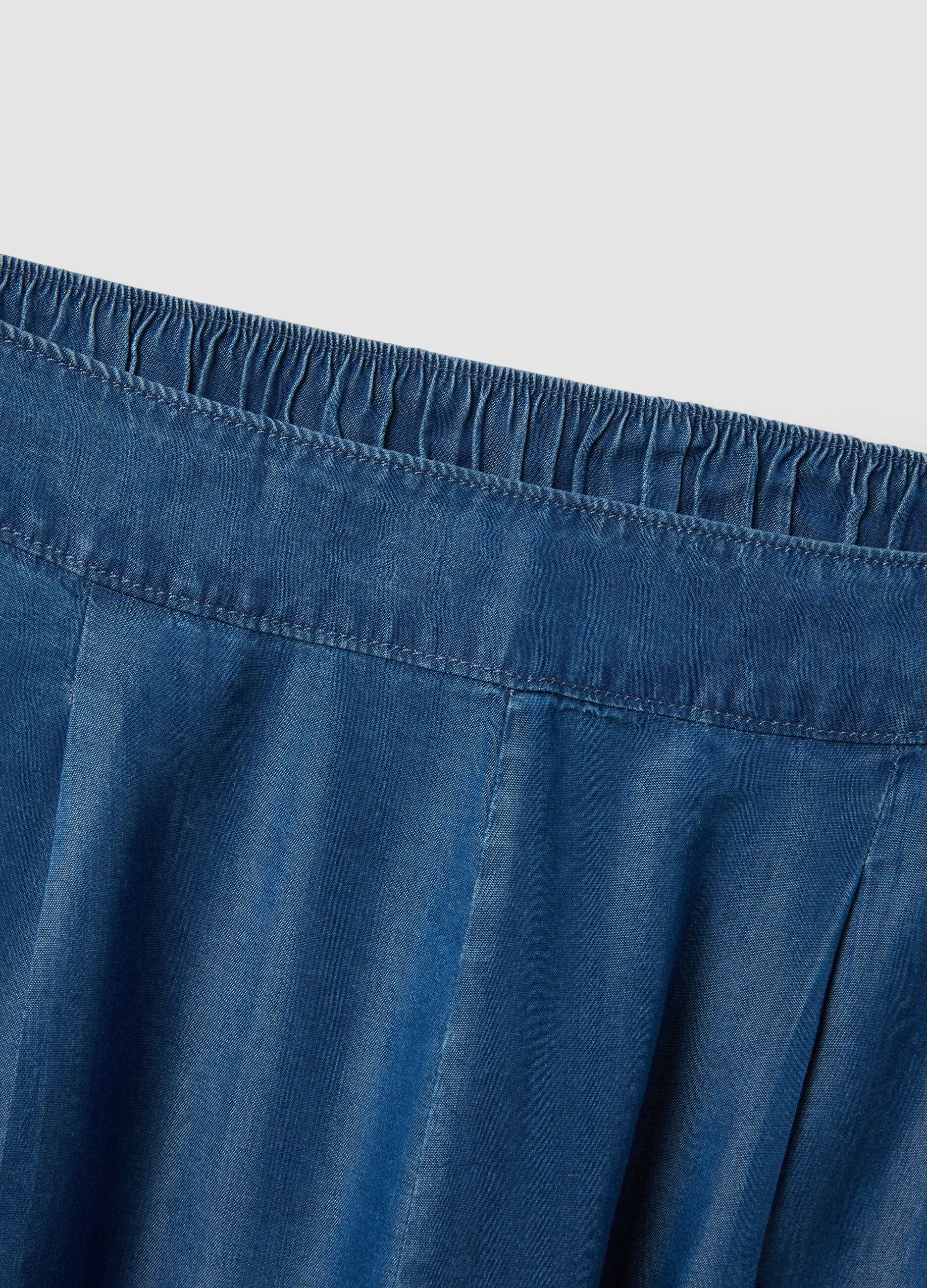 Shorts blu in puro lyocell con vita elasticizzata relaxed fit